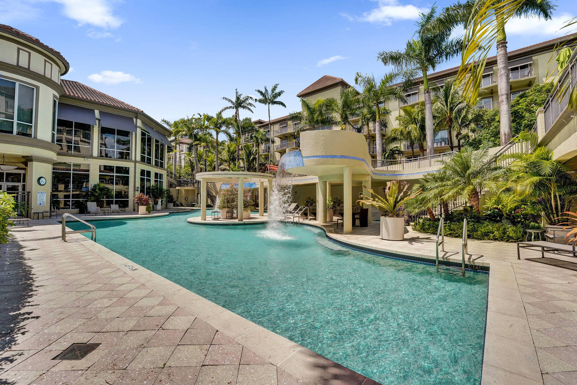 2633 NE 14th Avenue, #103, Wilton Manors, FL 33334 DSC02535