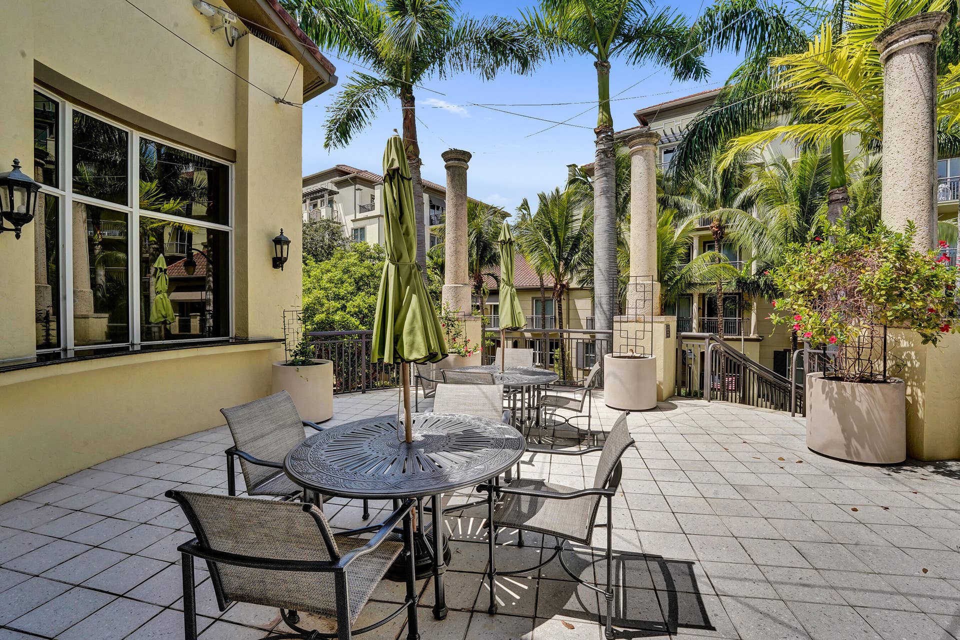 2633 NE 14th Avenue, #103, Wilton Manors, FL 33334 DSC02499