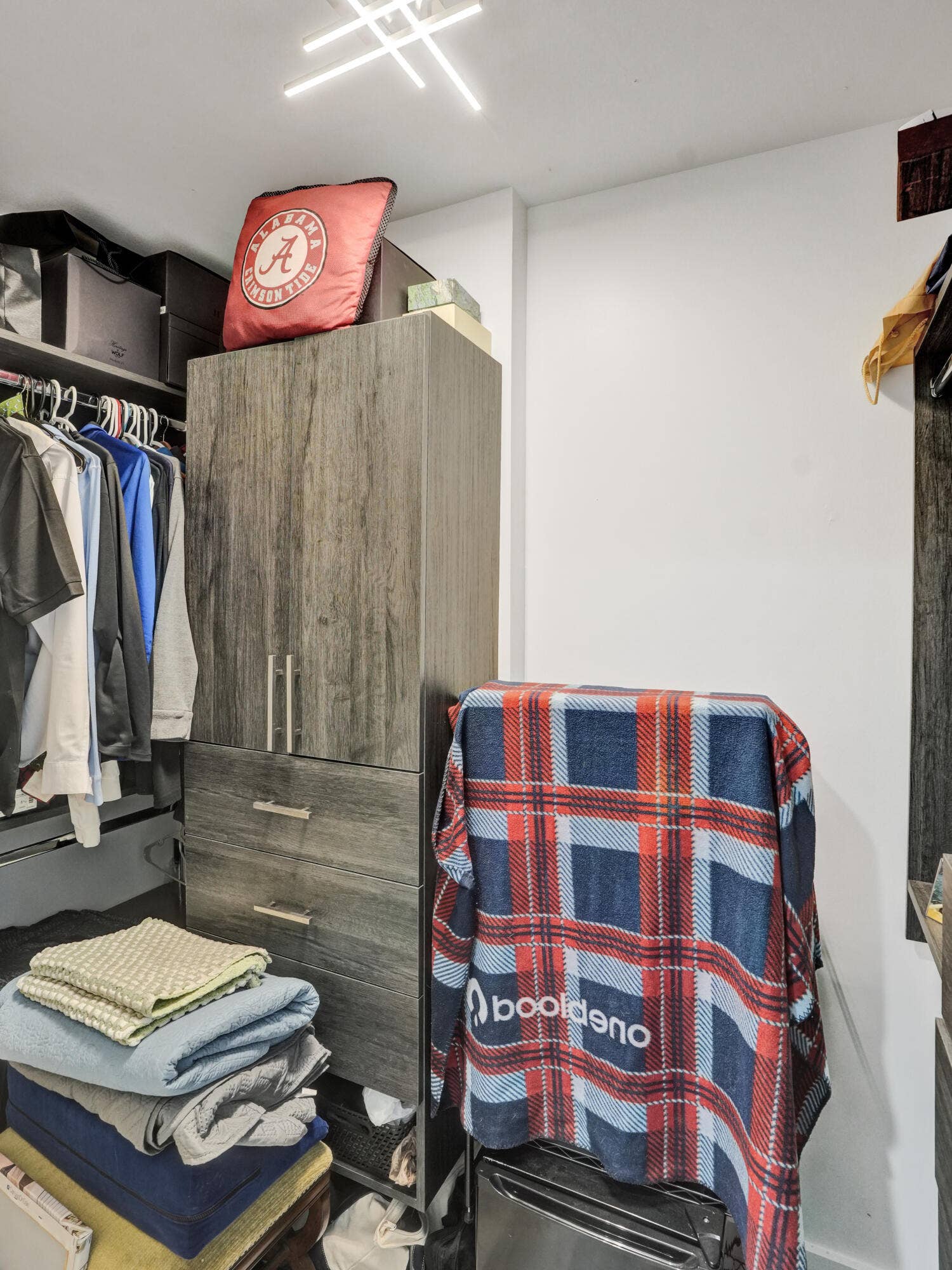 2633 NE 14th Avenue, #103, Wilton Manors, FL 33334 Walk In Closet