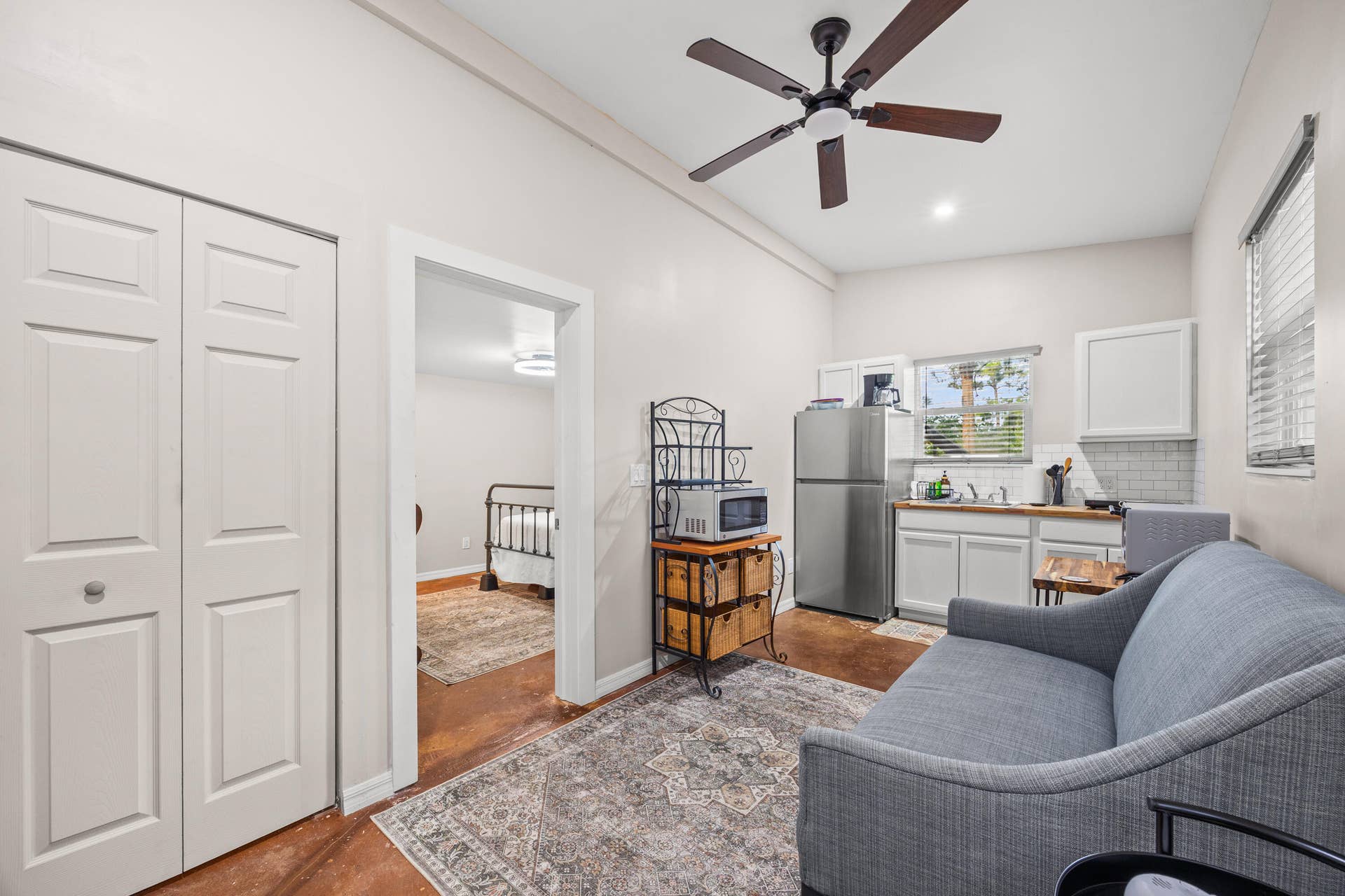 1711 Stallion Drive apt kitchen:living r