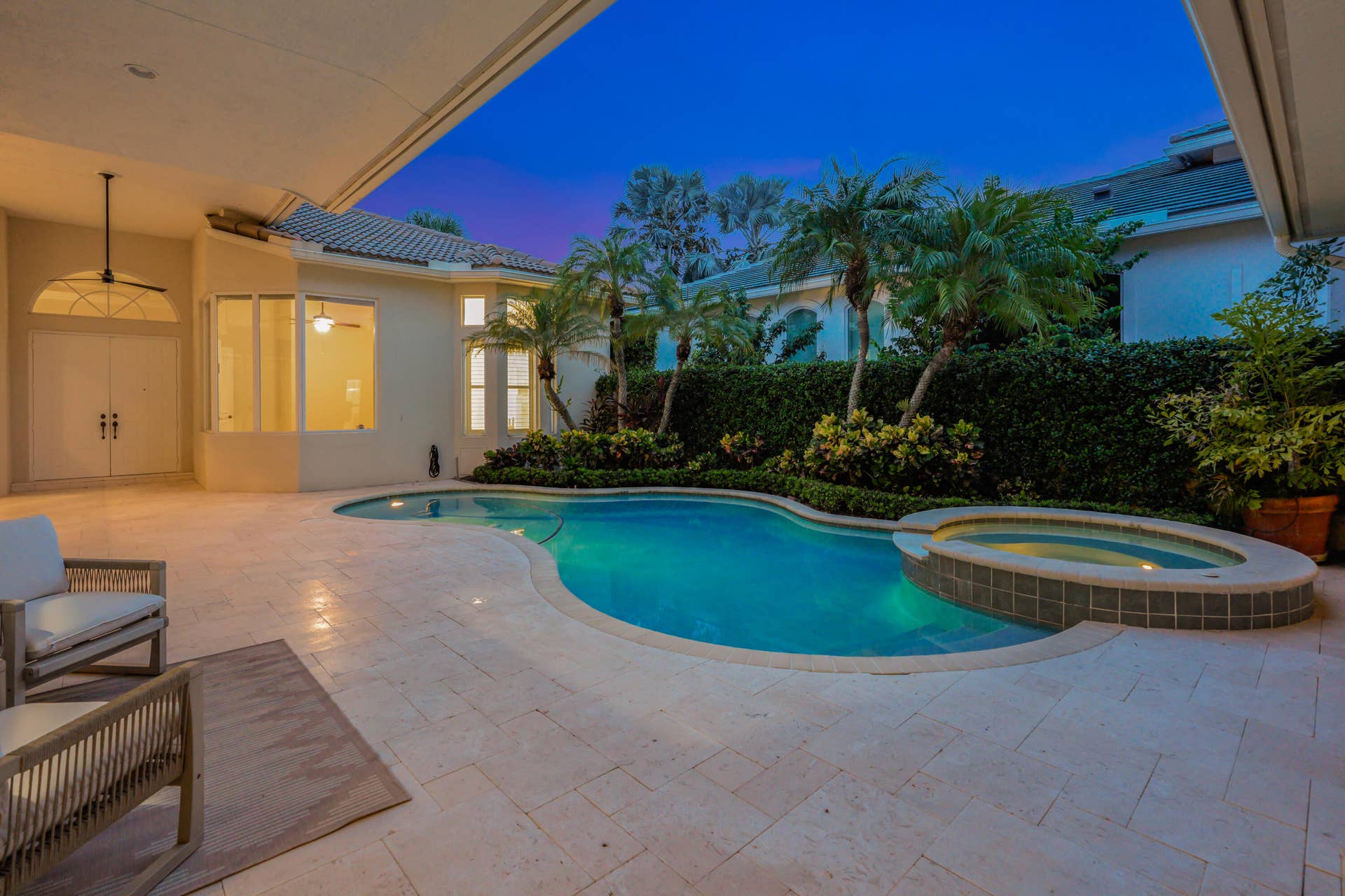 540 Les Jardin Drive, Palm Beach Gardens, FL 33410 New travertine patio pavers