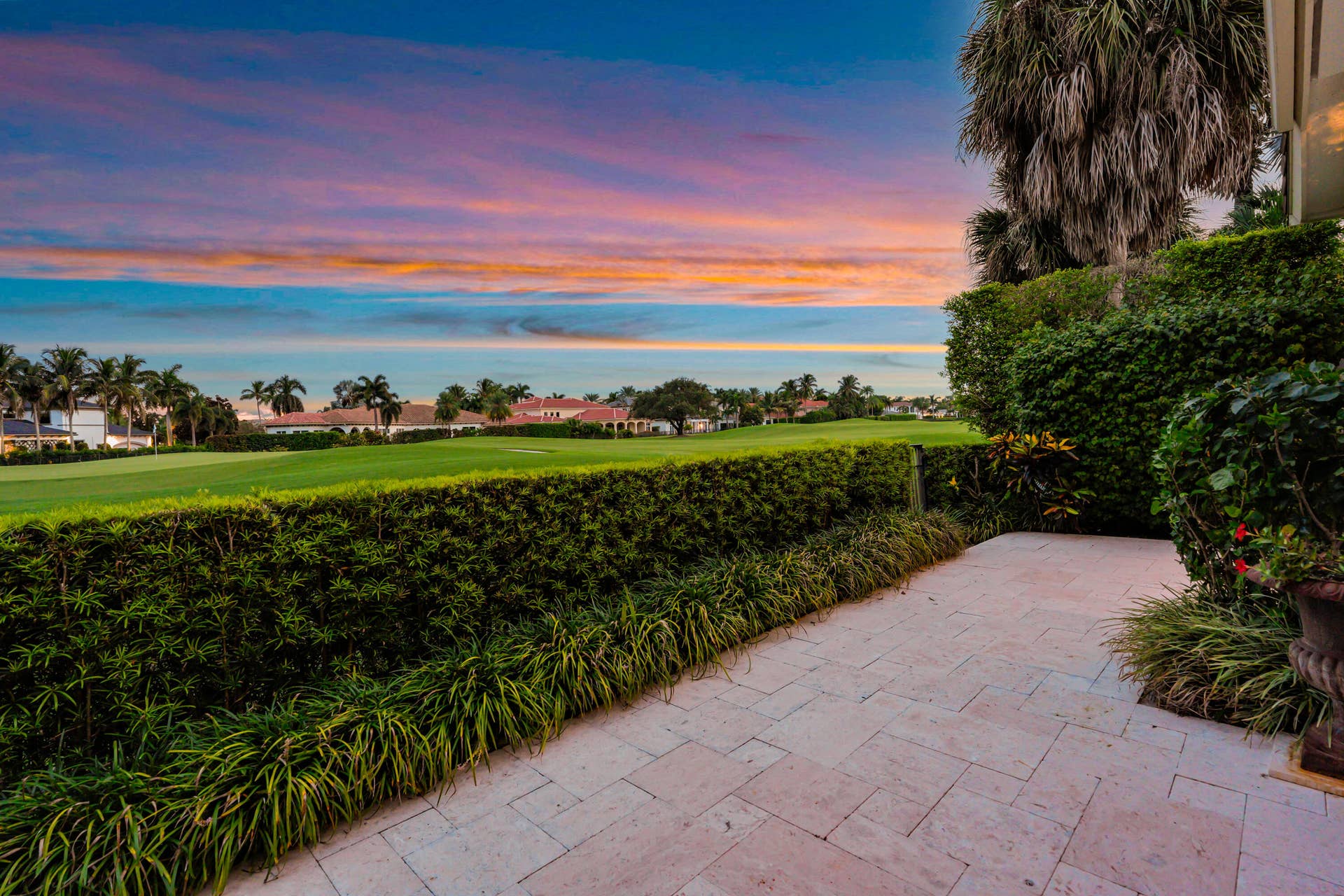 540 Les Jardin Drive, Palm Beach Gardens, FL 33410 The views from your back yard don't get much better than this!