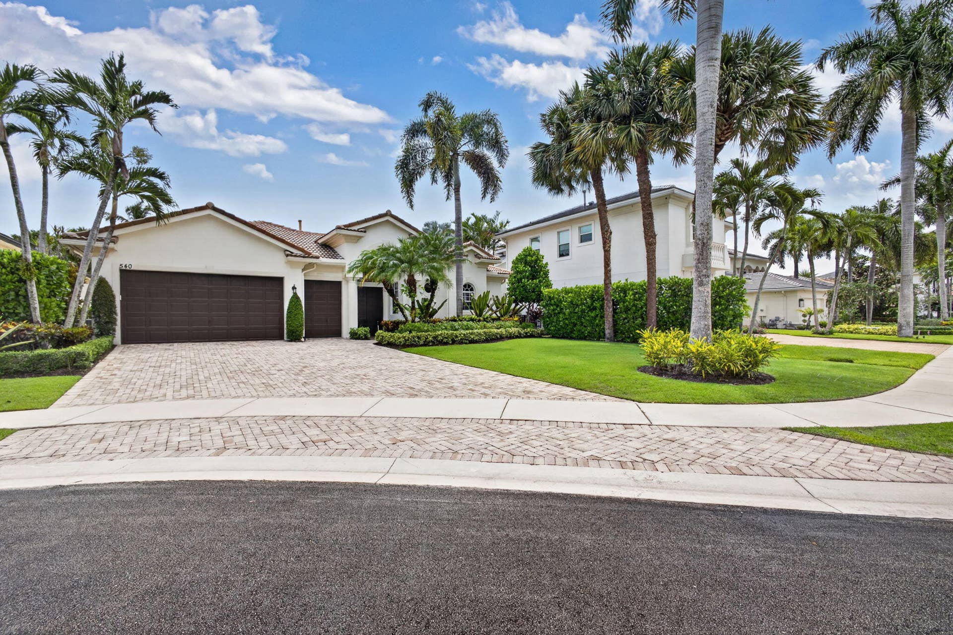 540 Les Jardin Drive, Palm Beach Gardens, FL 33410 Exterior Front