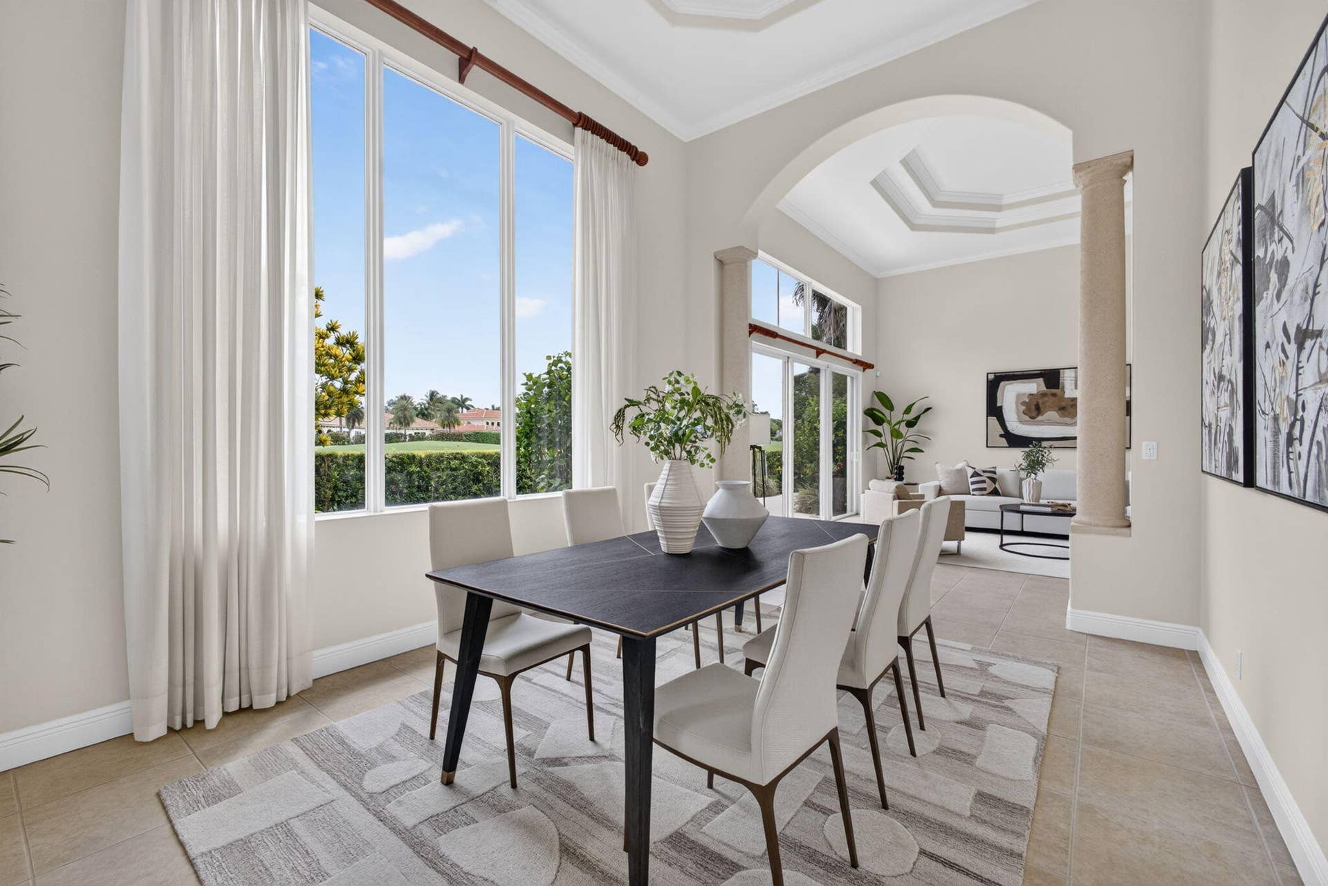 540 Les Jardin Drive, Palm Beach Gardens, FL 33410 Enjoy your large formal dining area with incredible views of the Golf Course