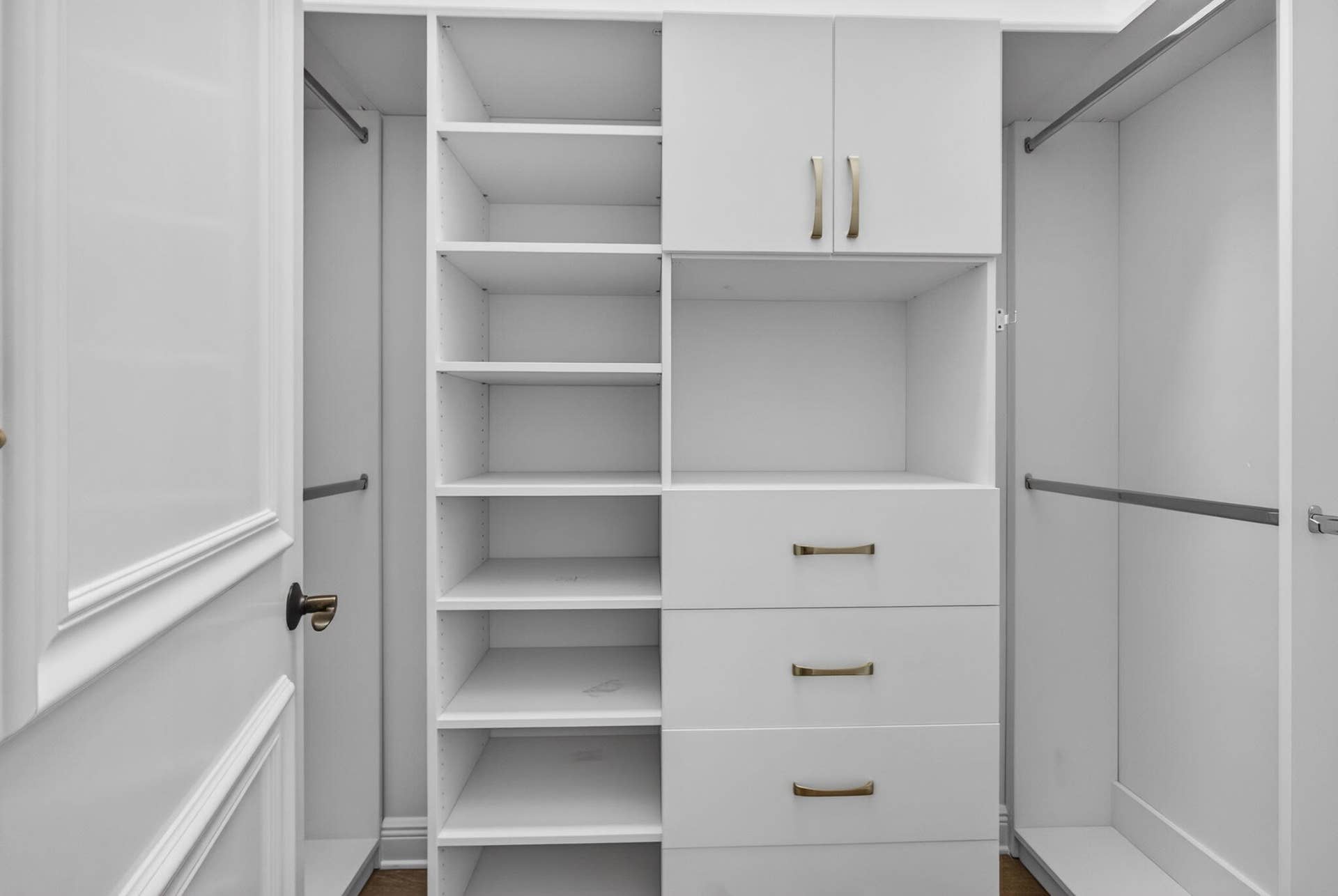 540 Les Jardin Drive, Palm Beach Gardens, FL 33410 2 separate walk in closets in Primary
