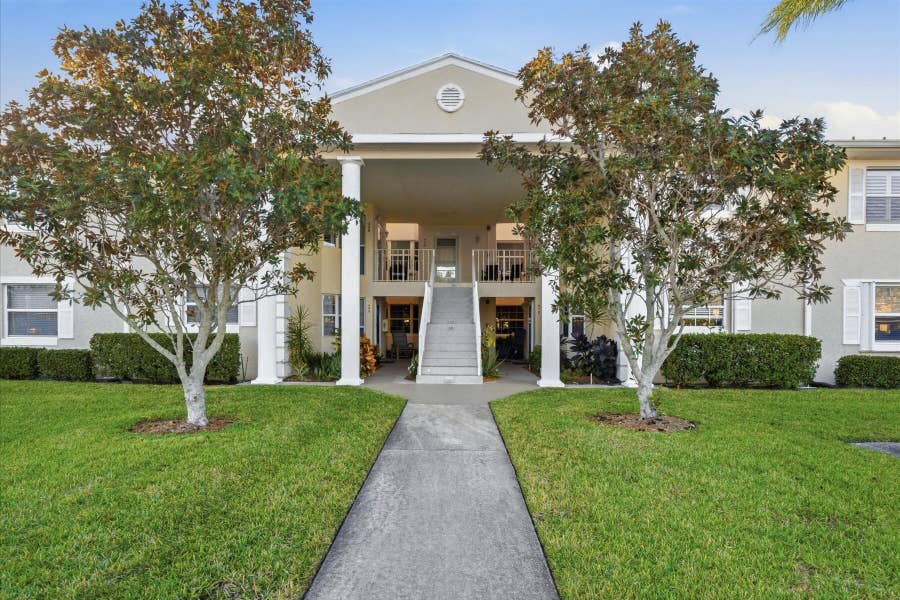 Property photo for 428 Grove Isle Circle, #9, Vero Beach, FL