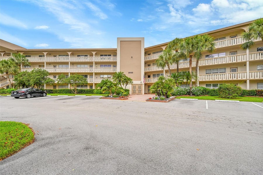 Property photo for 2103 LUCAYA Bend, #E3, Coconut Creek, FL