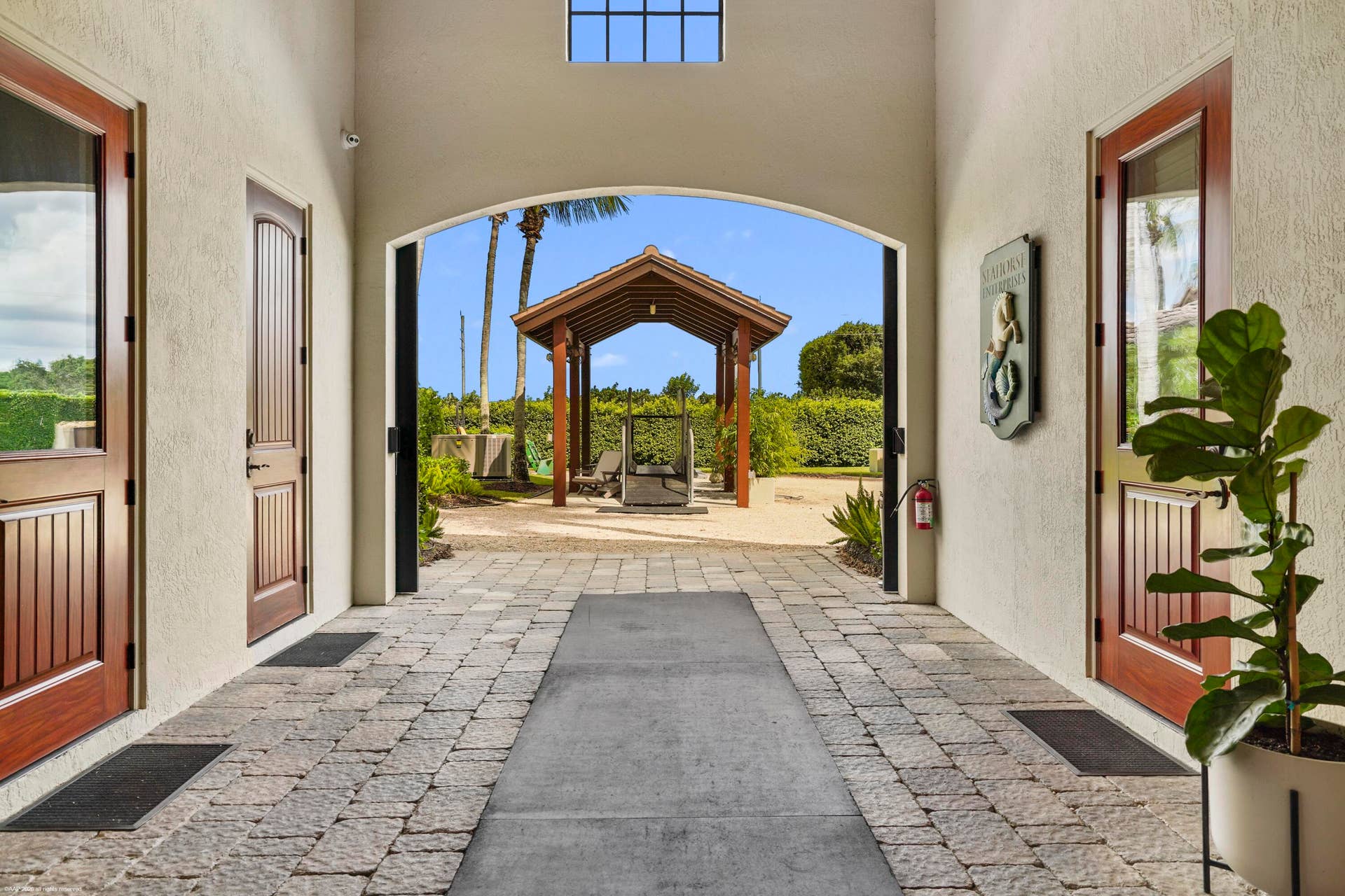 4600 Garden Point Trl 086