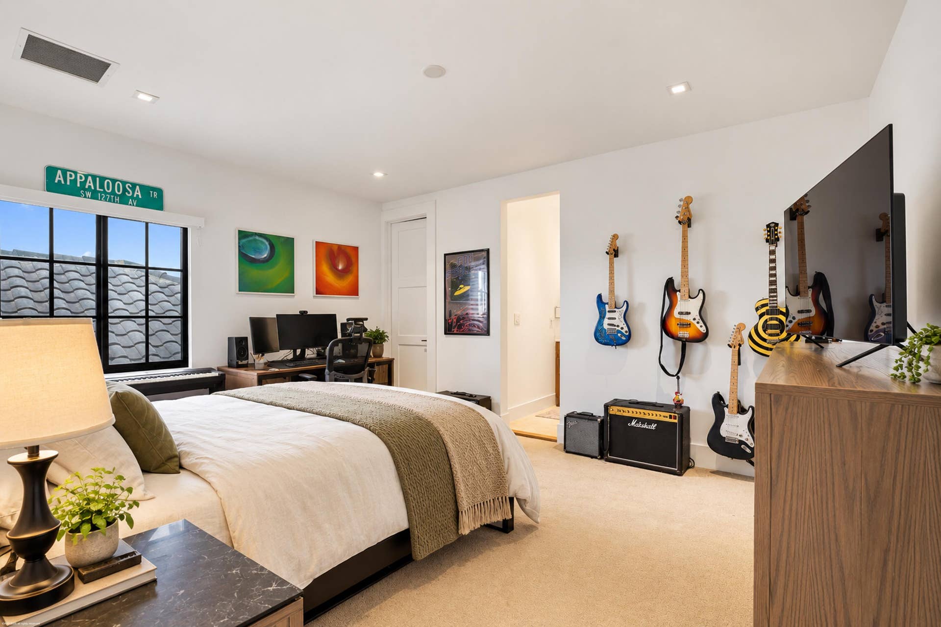4600 Garden Point Trl 057