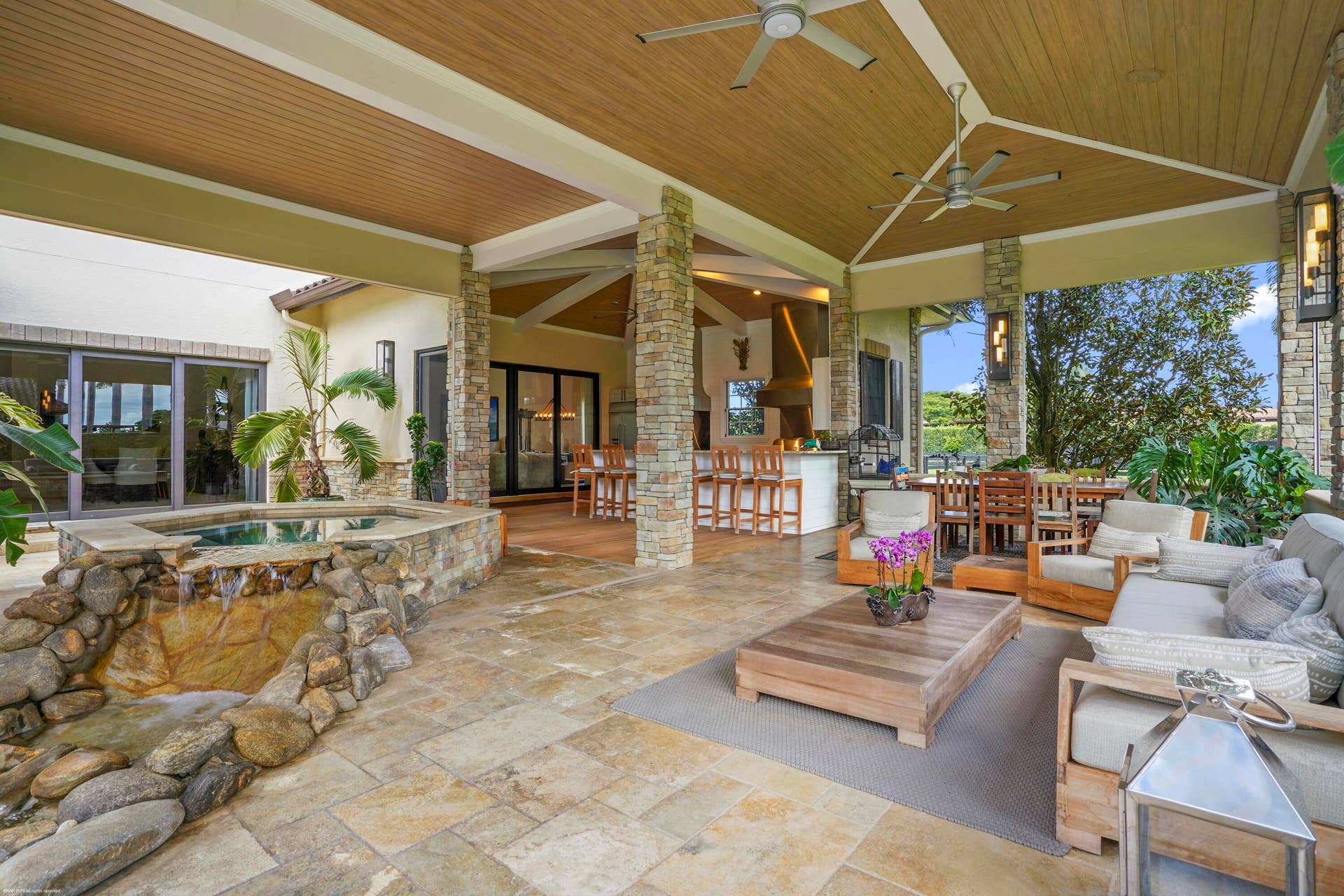 4600 Garden Point Trl 067