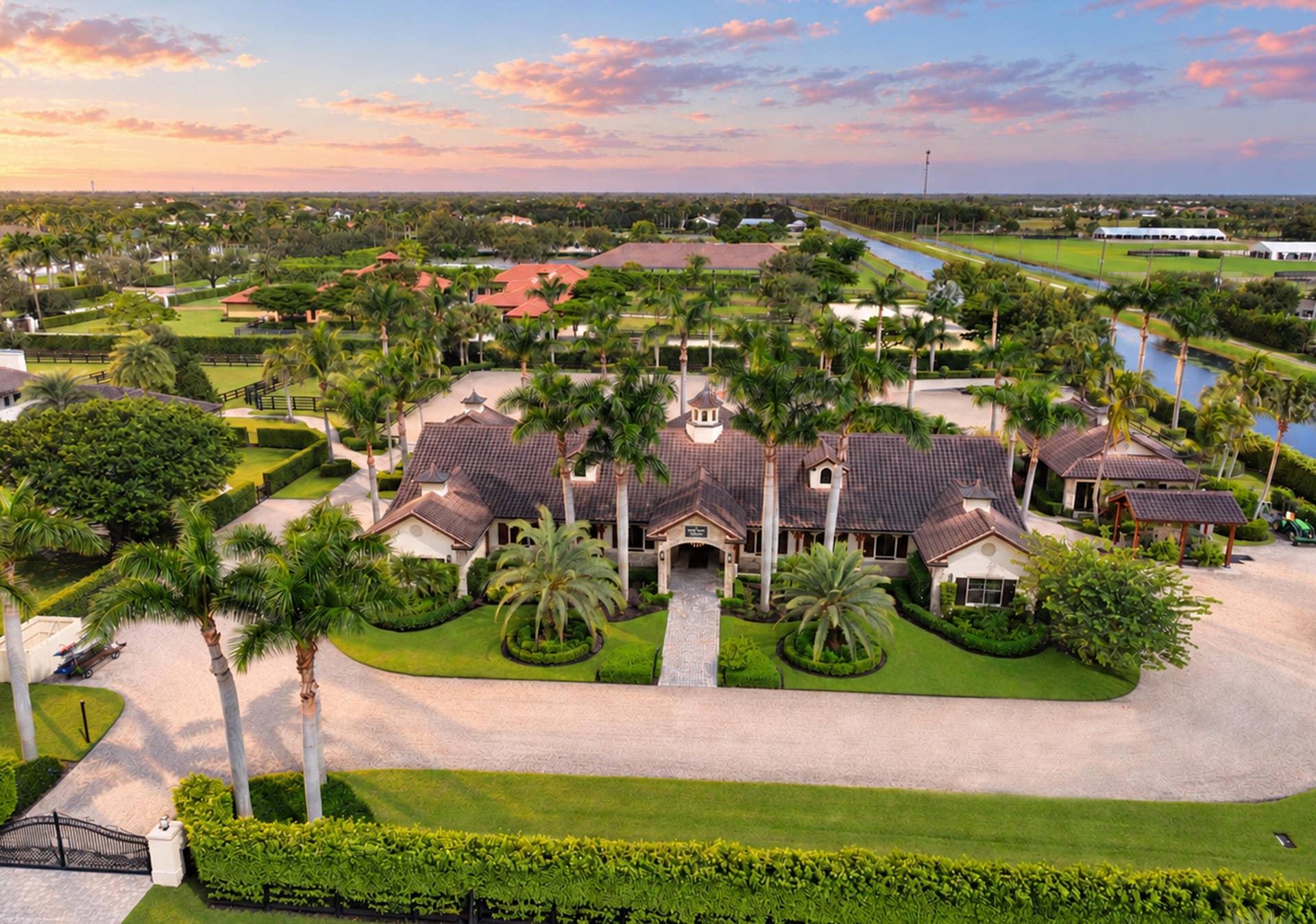 4600 Garden Point Trl 079