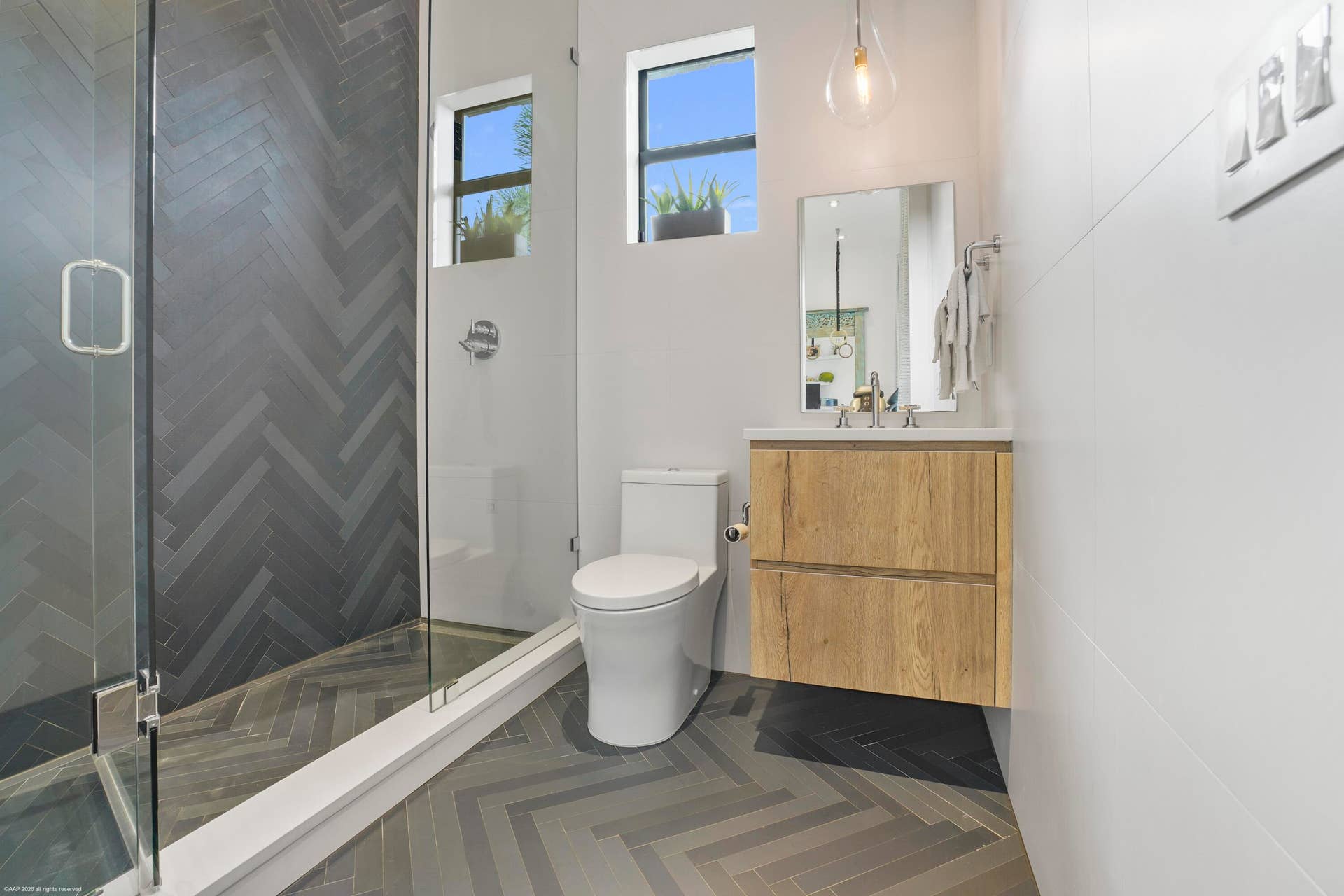 4600 Garden Point Trl 054