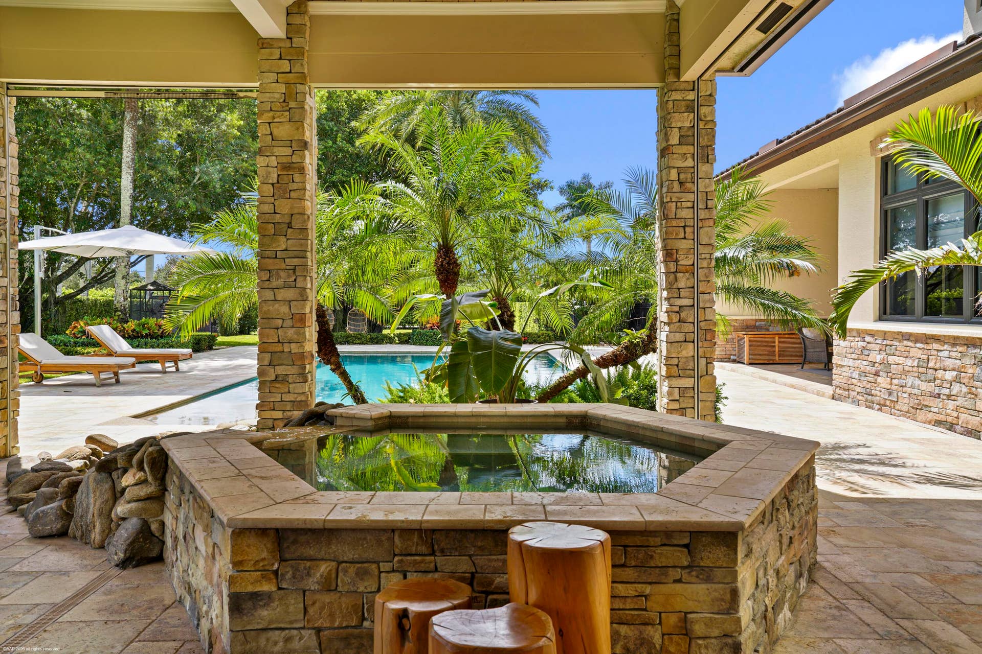 4600 Garden Point Trl 065