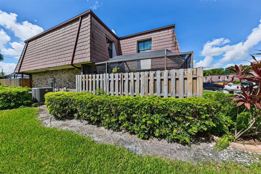 Property photo for 7693 Courtyard Run W, Boca Raton, FL