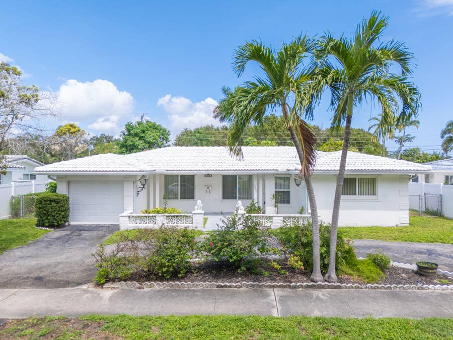Property photo for 1951 NE 59th Place, Fort Lauderdale, FL