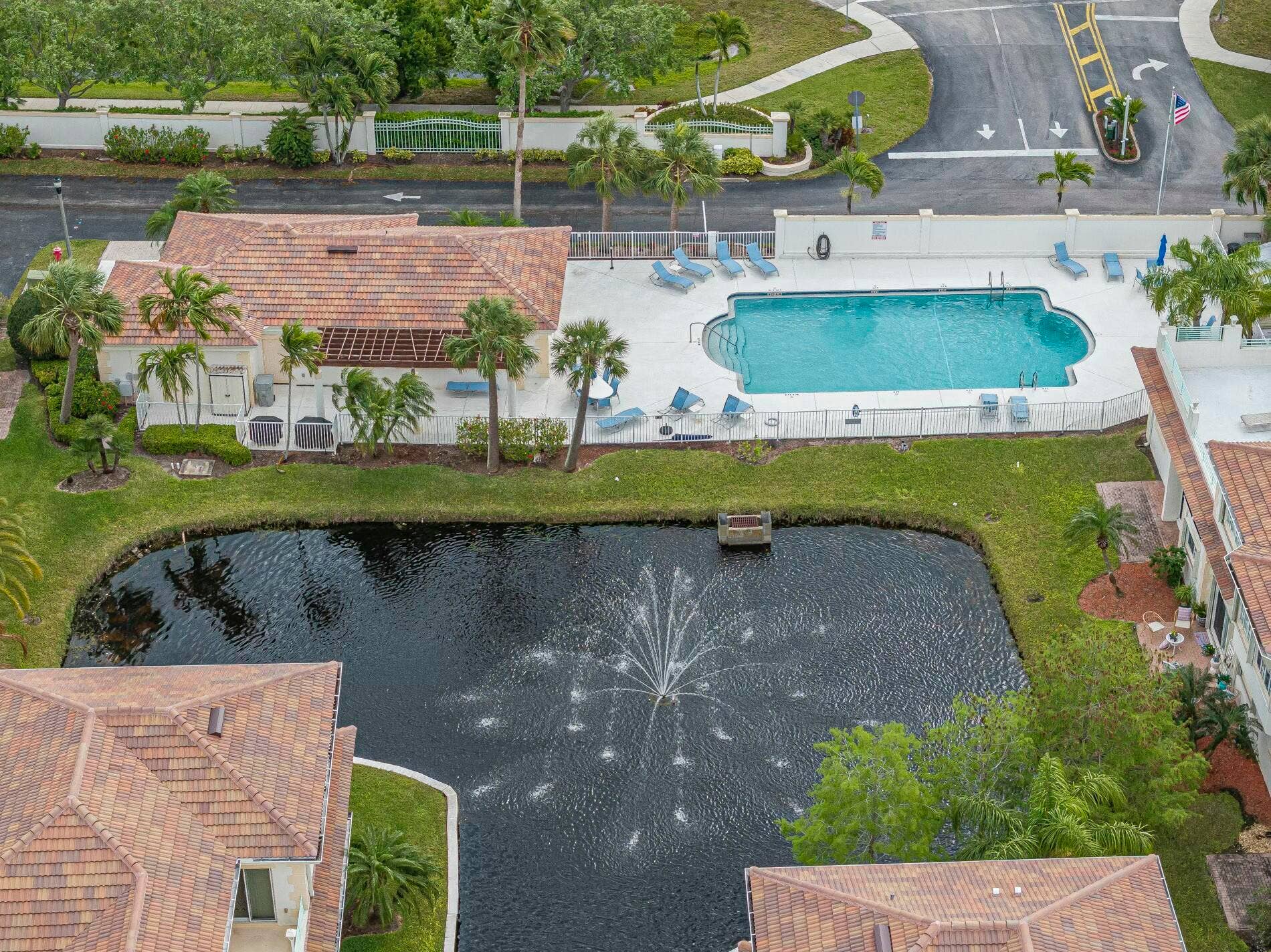 536 7TH Square, #103, Vero Beach, FL 32962 Sky view