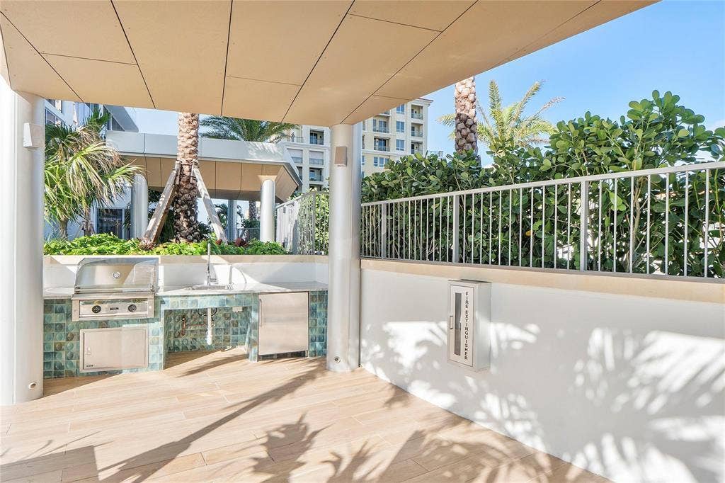 153 N Seabreeze Boulevard, #2404, Fort Lauderdale, FL 33304 IMG_0923