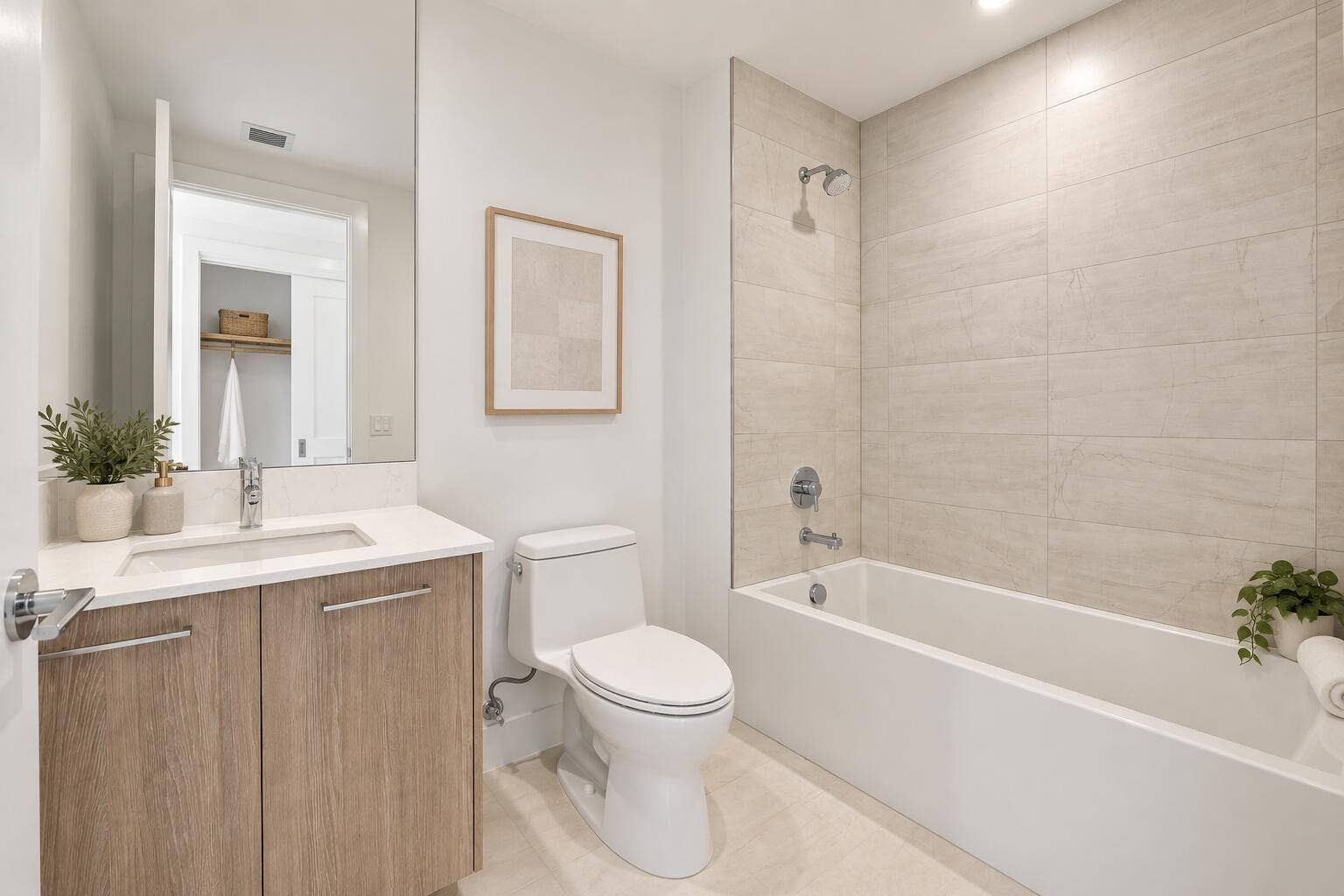 153 N Seabreeze Boulevard, #2404, Fort Lauderdale, FL 33304 IMG_0929
