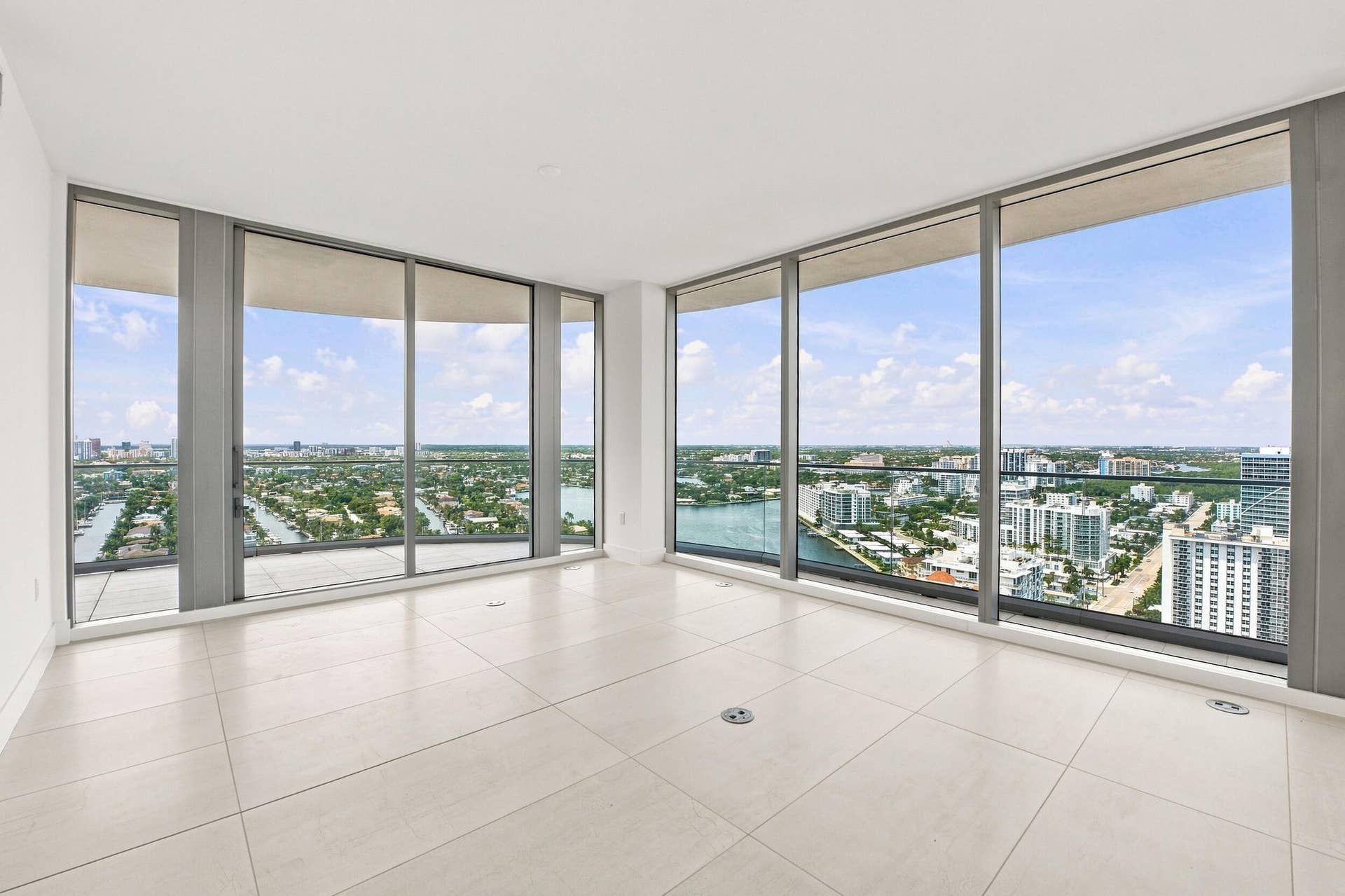 153 N Seabreeze Boulevard, #2404, Fort Lauderdale, FL 33304 16__jjl1635