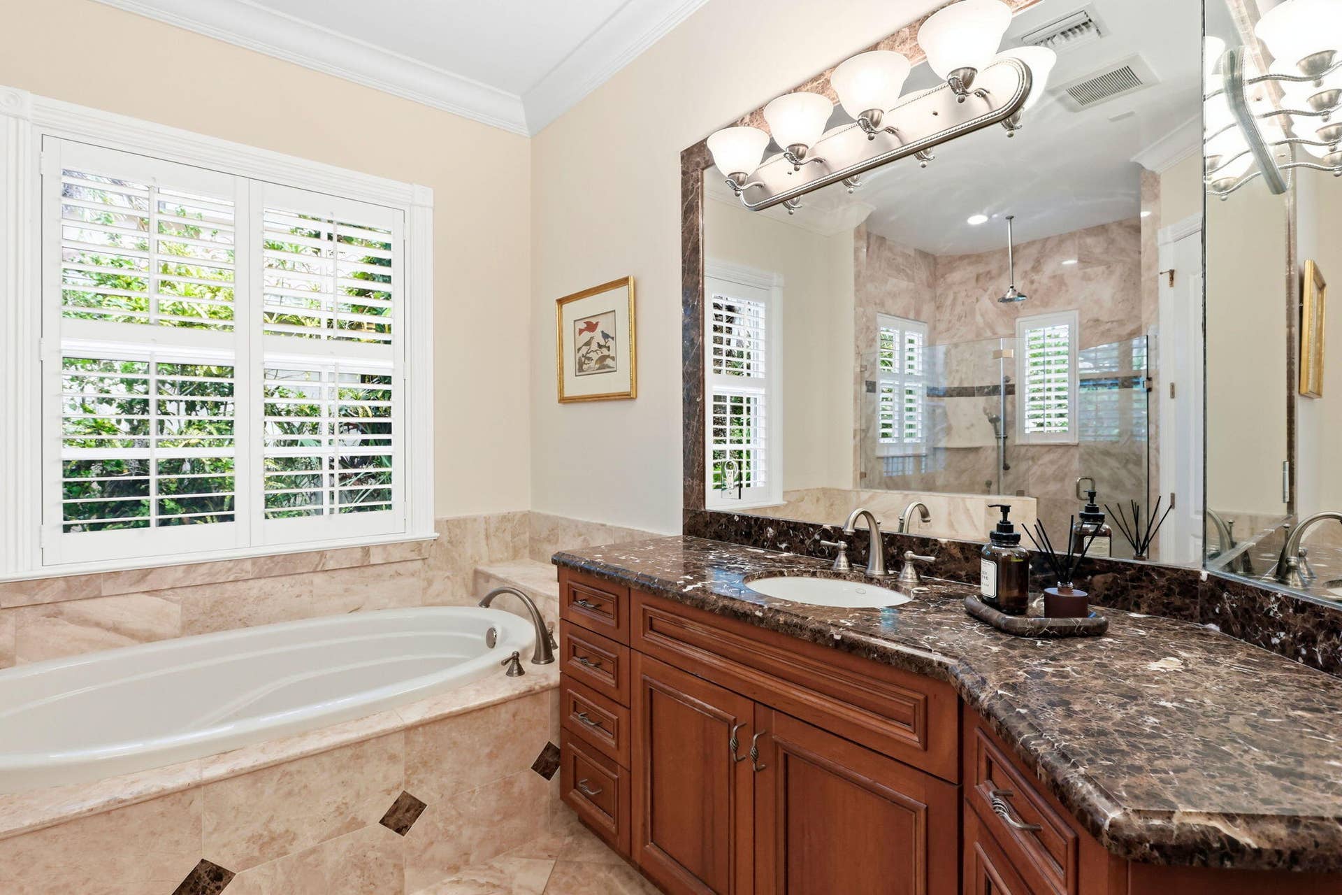 106 Nativa Circle, North Palm Beach, FL 33410 Primary bath