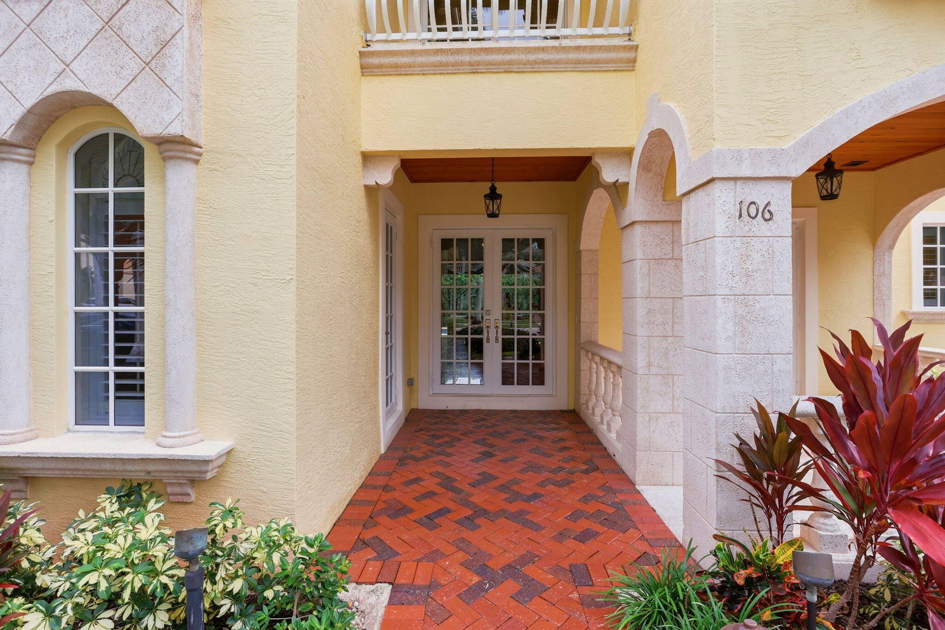 106 Nativa Circle, North Palm Beach, FL 33410 Entry