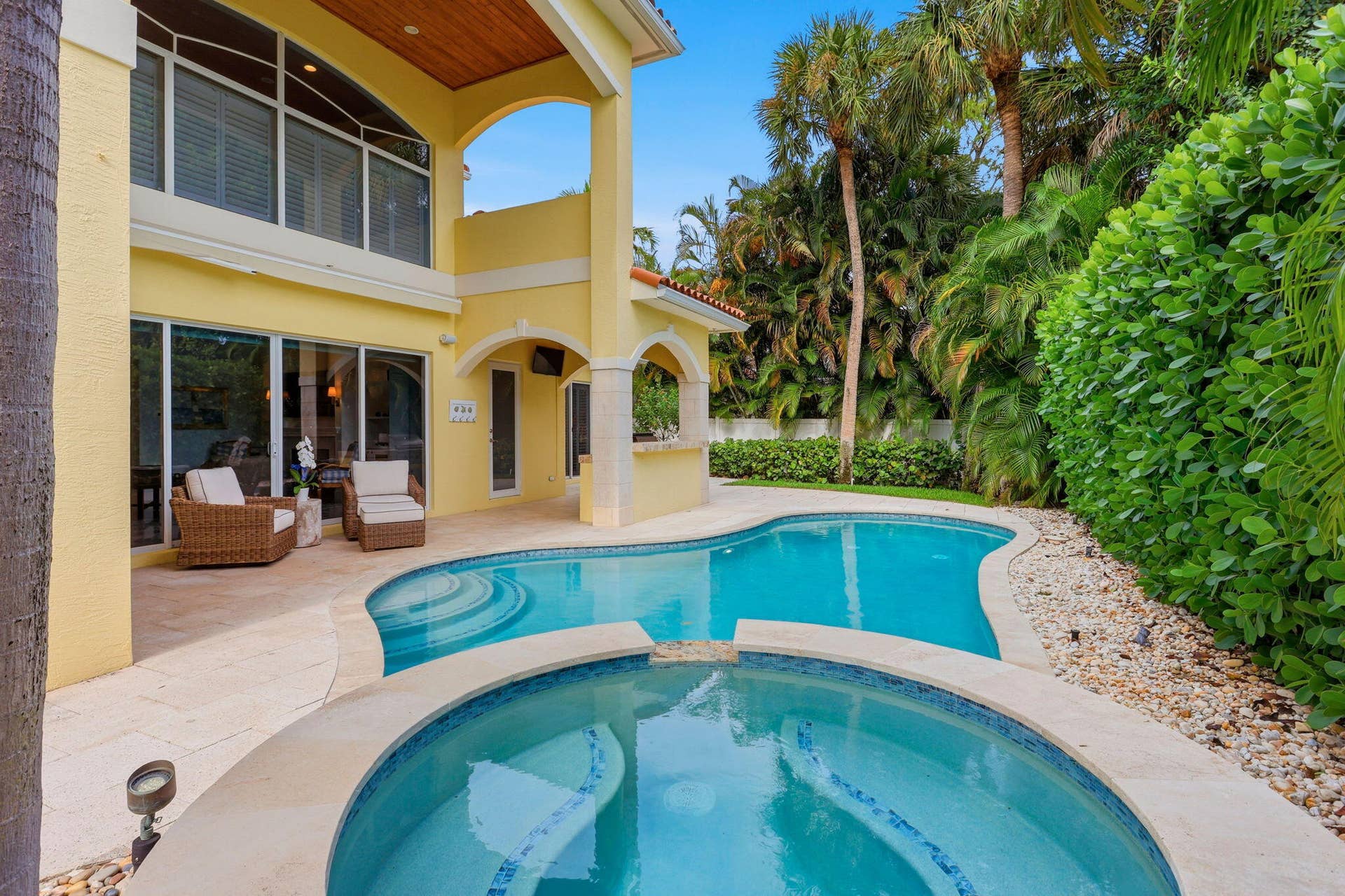 106 Nativa Circle, North Palm Beach, FL 33410 Pool Area