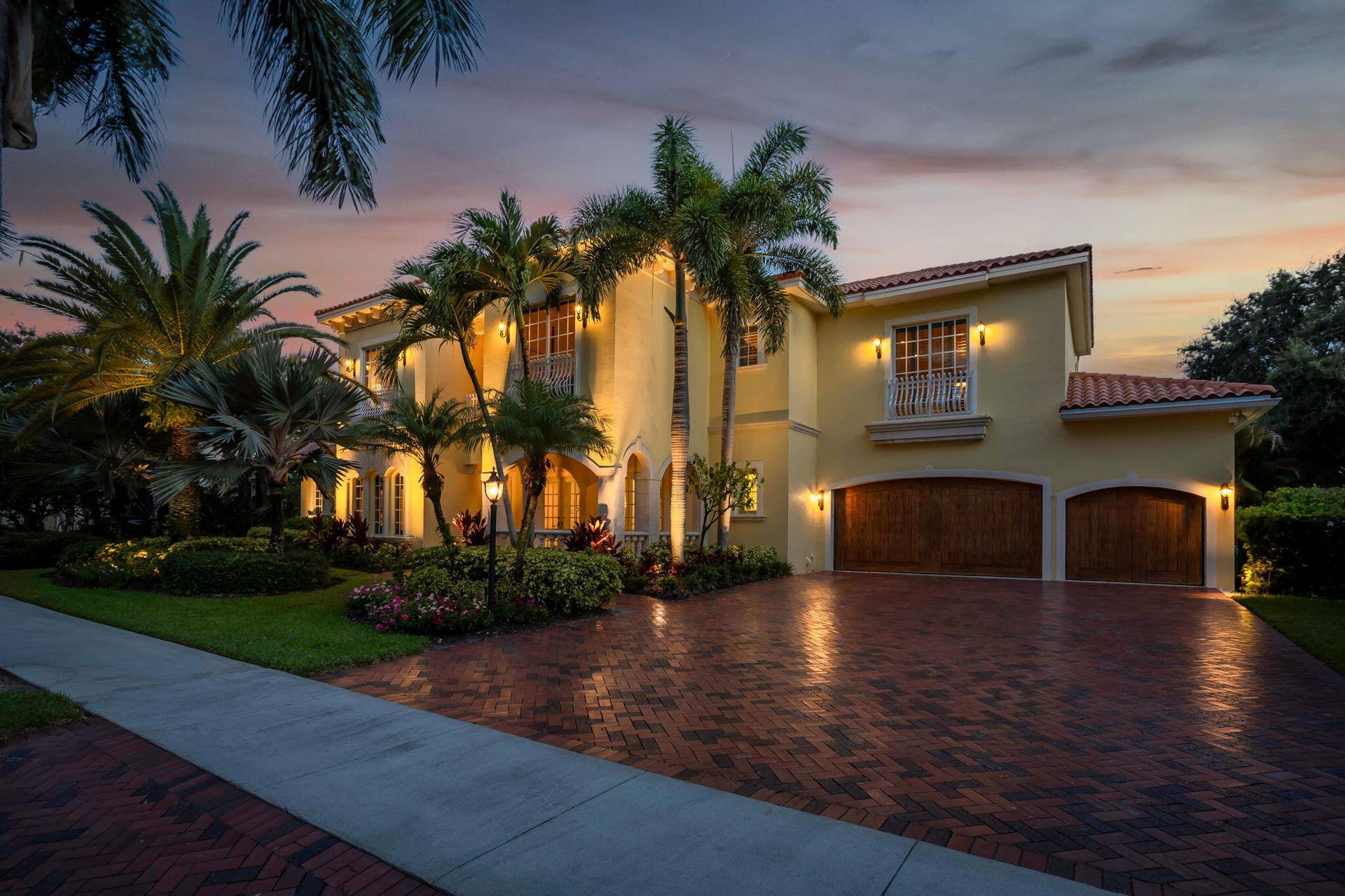106 Nativa Circle, North Palm Beach, FL 33410 Twilight