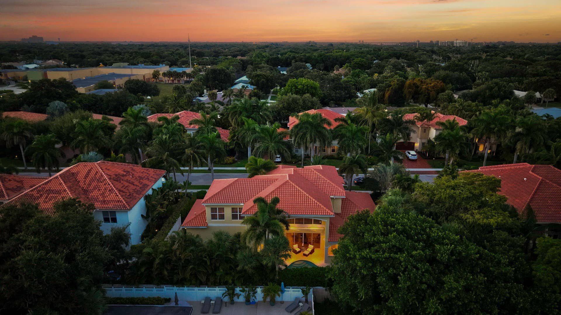 106 Nativa Circle, North Palm Beach, FL 33410 Drone