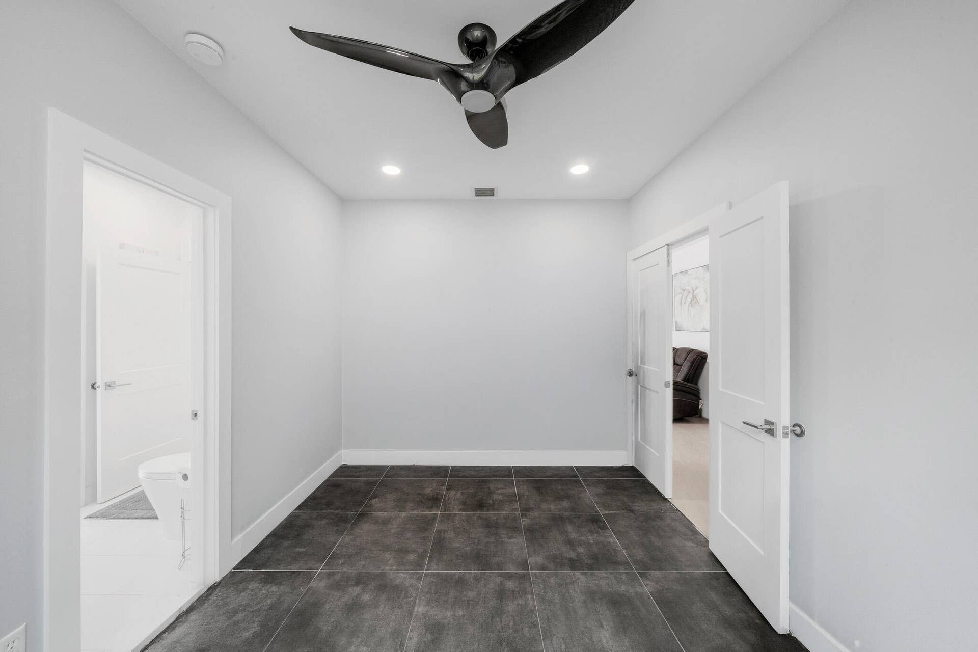 10237 NW 53rd Court, Coral Springs, FL 33076 8 Guest Bedroom A (3)