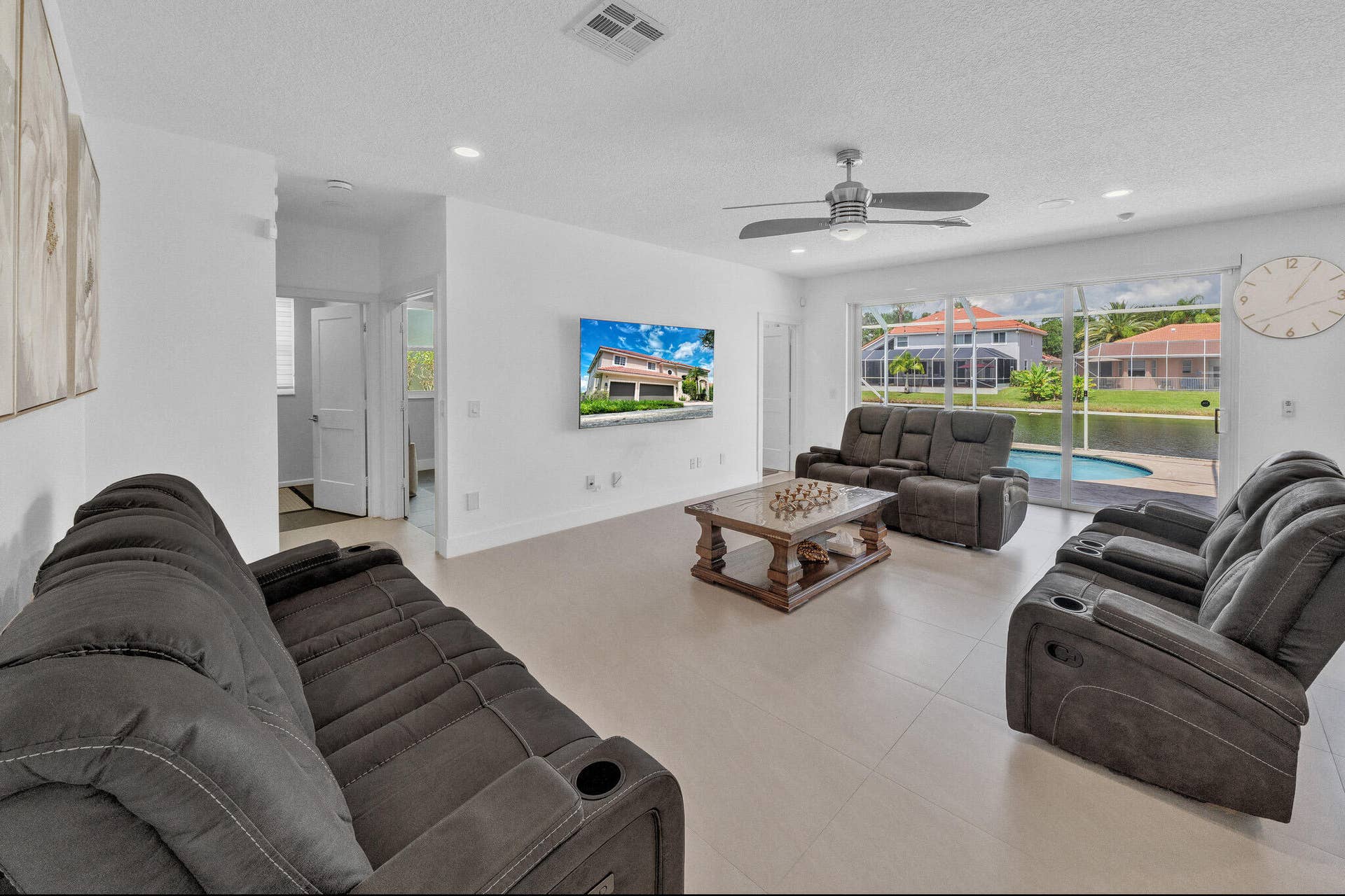 10237 NW 53rd Court, Coral Springs, FL 33076 5 Family Area (2)