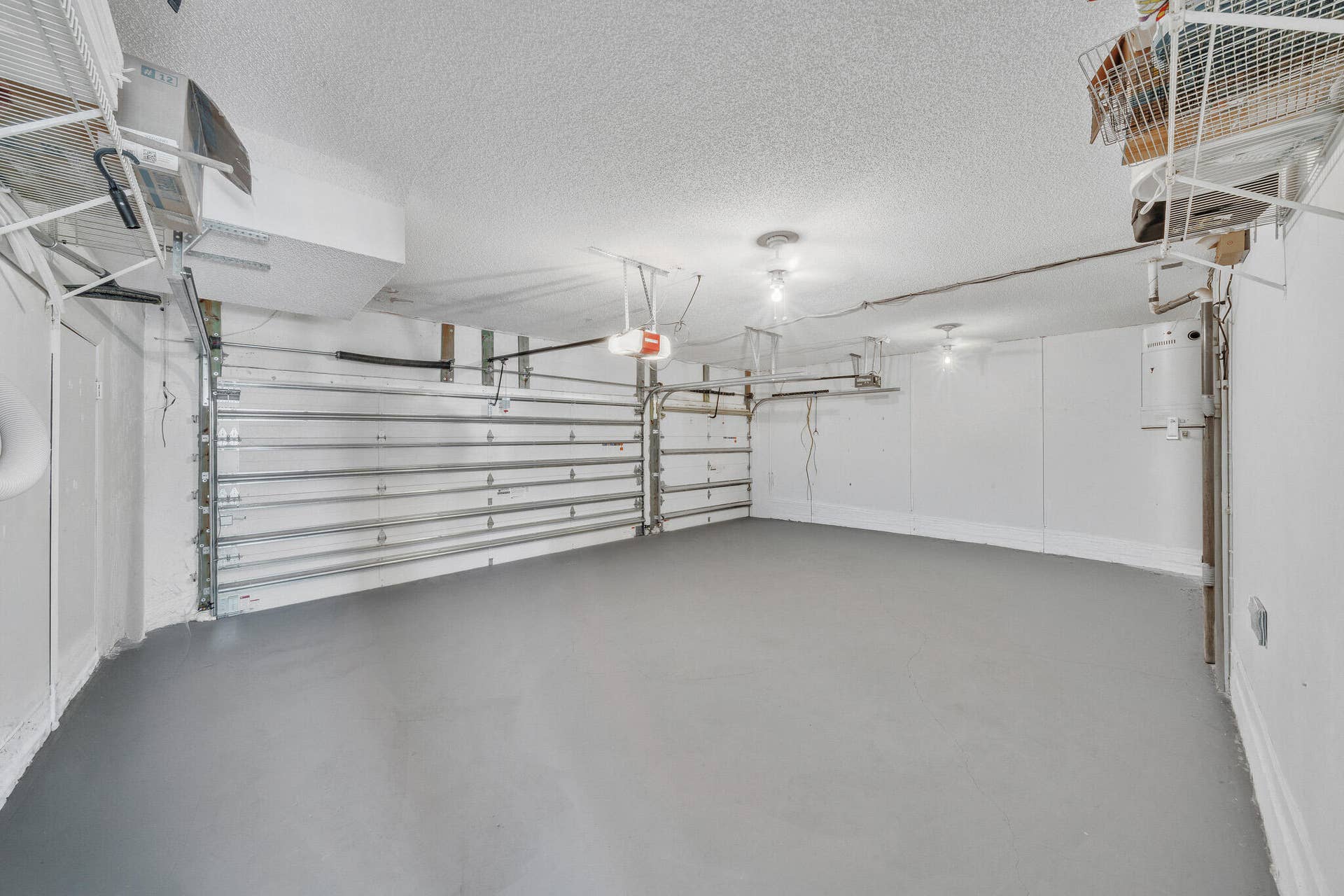 10237 NW 53rd Court, Coral Springs, FL 33076 28 Garage