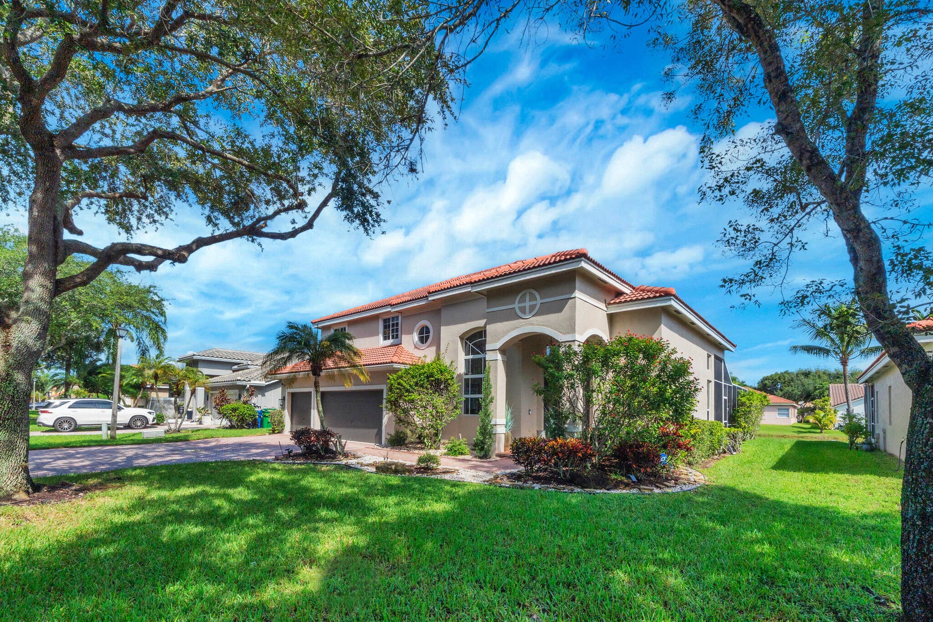 10237 NW 53rd Court, Coral Springs, FL 33076 1 Exterior Frnt (1)