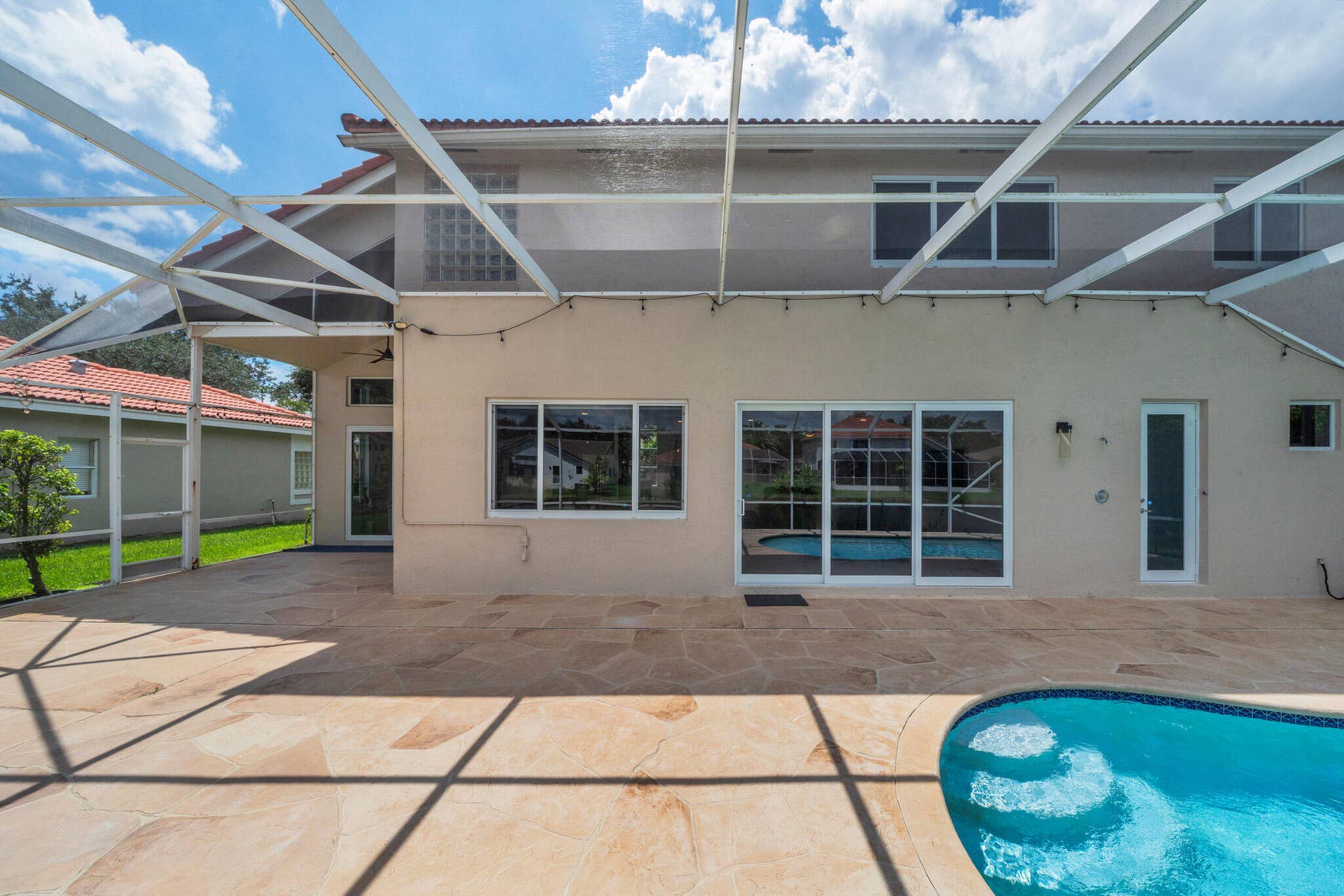 10237 NW 53rd Court, Coral Springs, FL 33076 11 Pool + backyard (5)