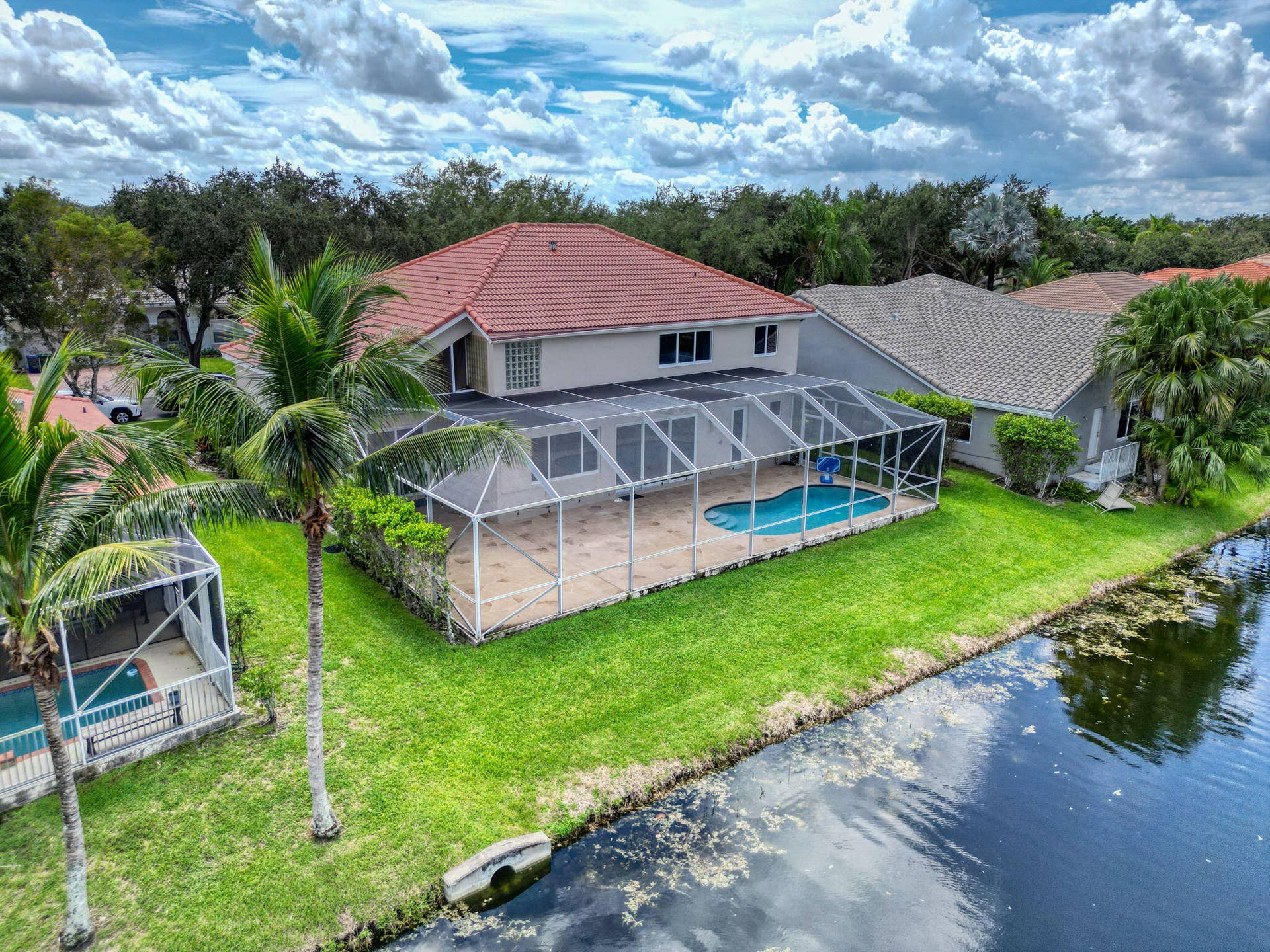 10237 NW 53rd Court, Coral Springs, FL 33076 10 Pool + backyard (9)