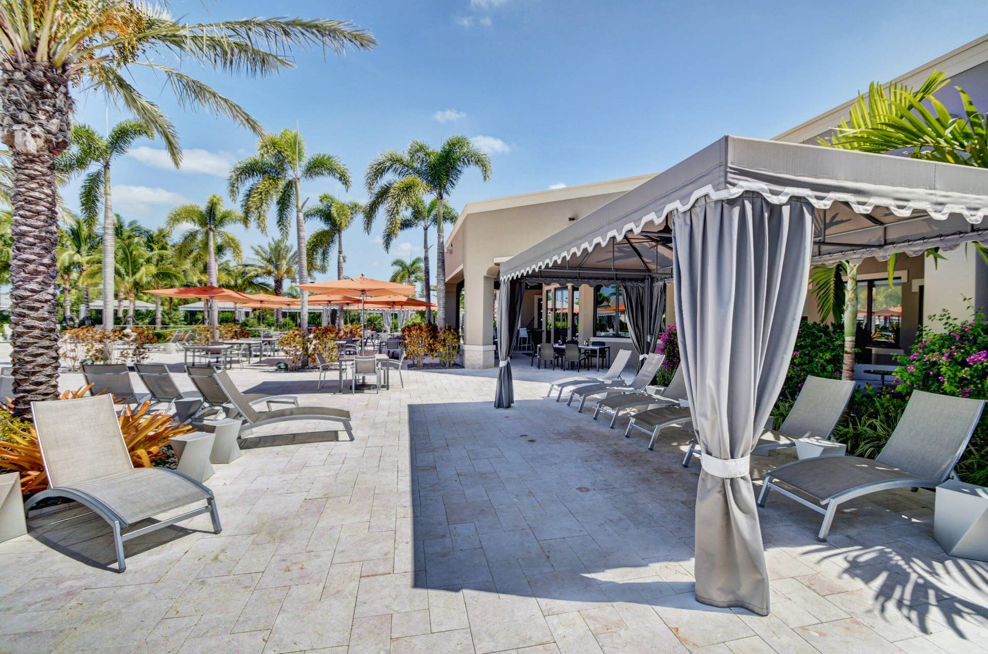 Resort Style areas at Seven Bridges
