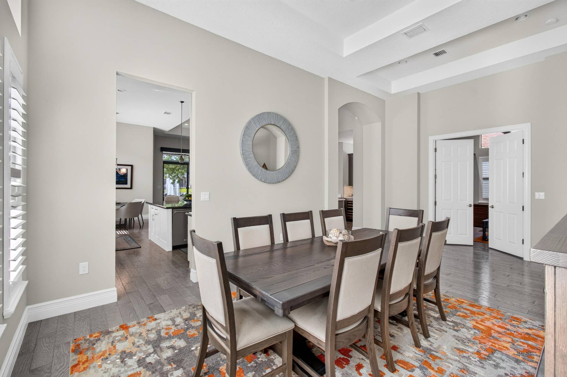 Formal Dining
