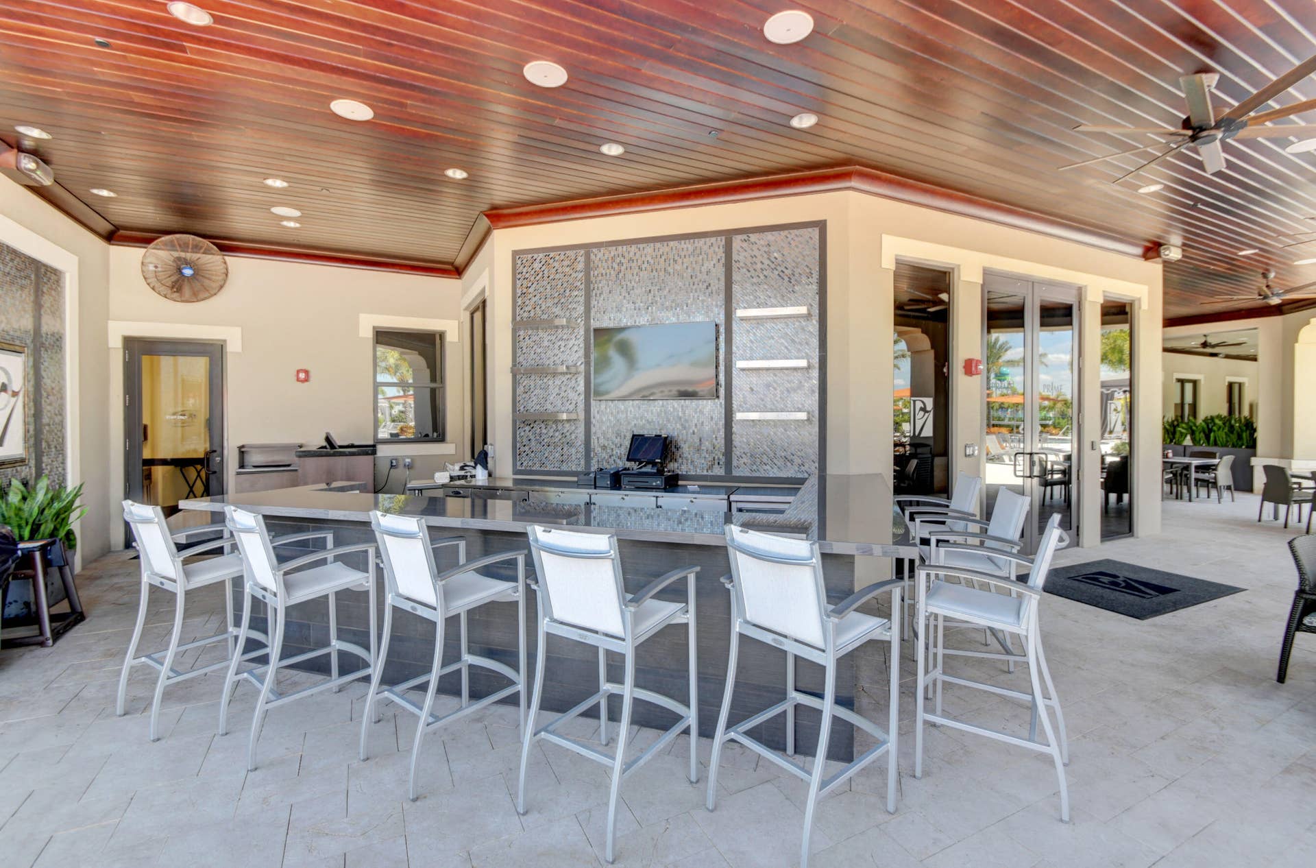 Outdoor Bar