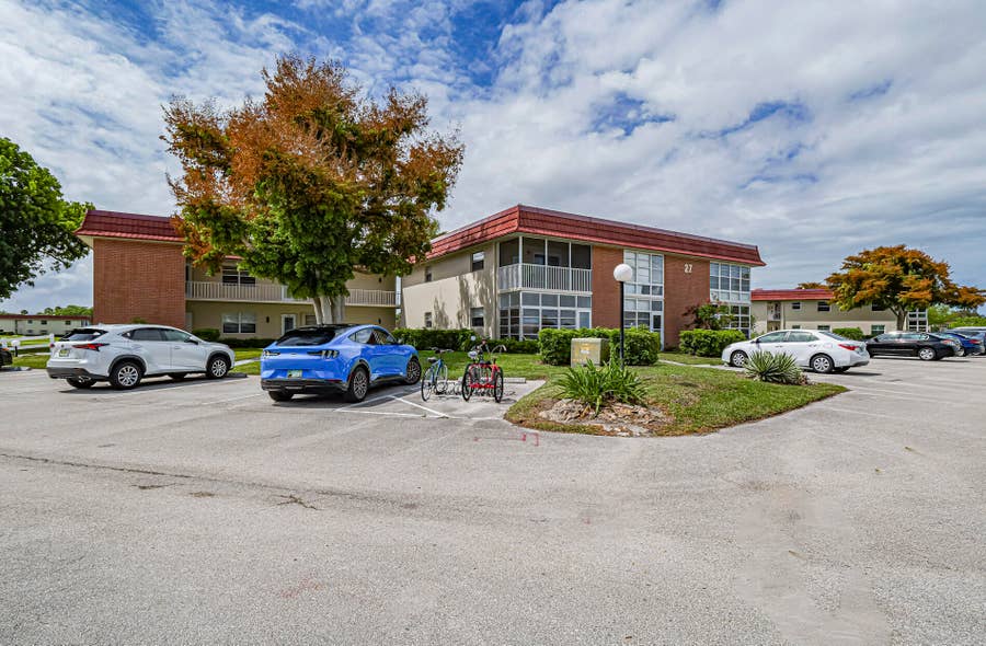 Property photo for 27 Pine Arbor Lane, #205, Vero Beach, FL