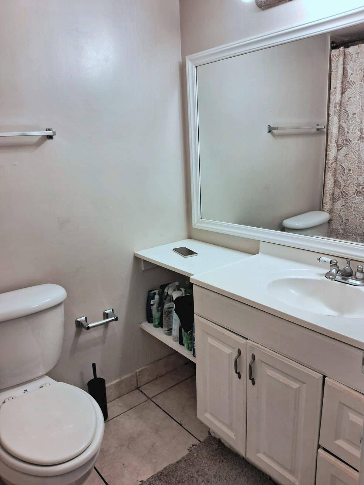 4334 NW 9TH Avenue, #7-2D, Deerfield Beach, FL 33064 12_Bathroom-1