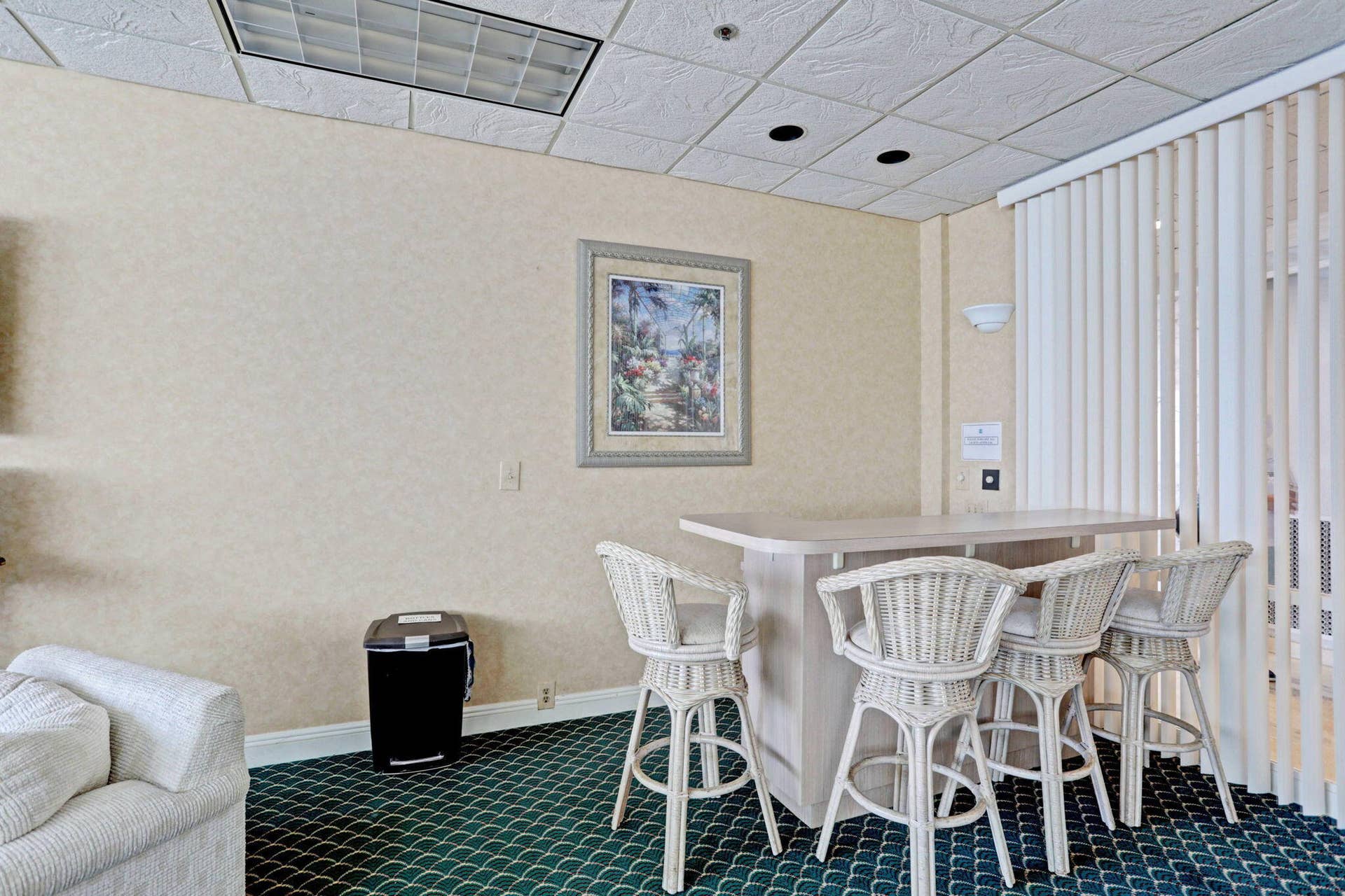 5440 N Ocean Drive, #304, Singer Island, FL 33404 47-web-or-mls-53-print-56-print-54-web-o