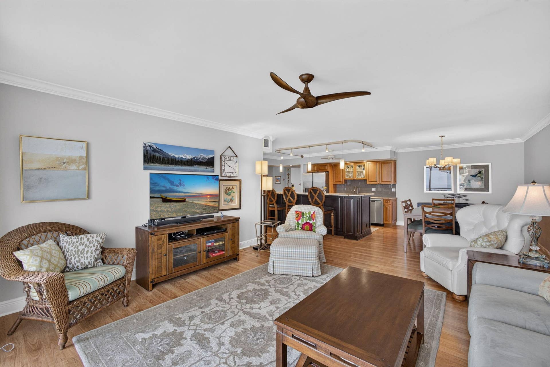 5440 N Ocean Drive, #304, Singer Island, FL 33404 16-web-or-mls-5D1A0032