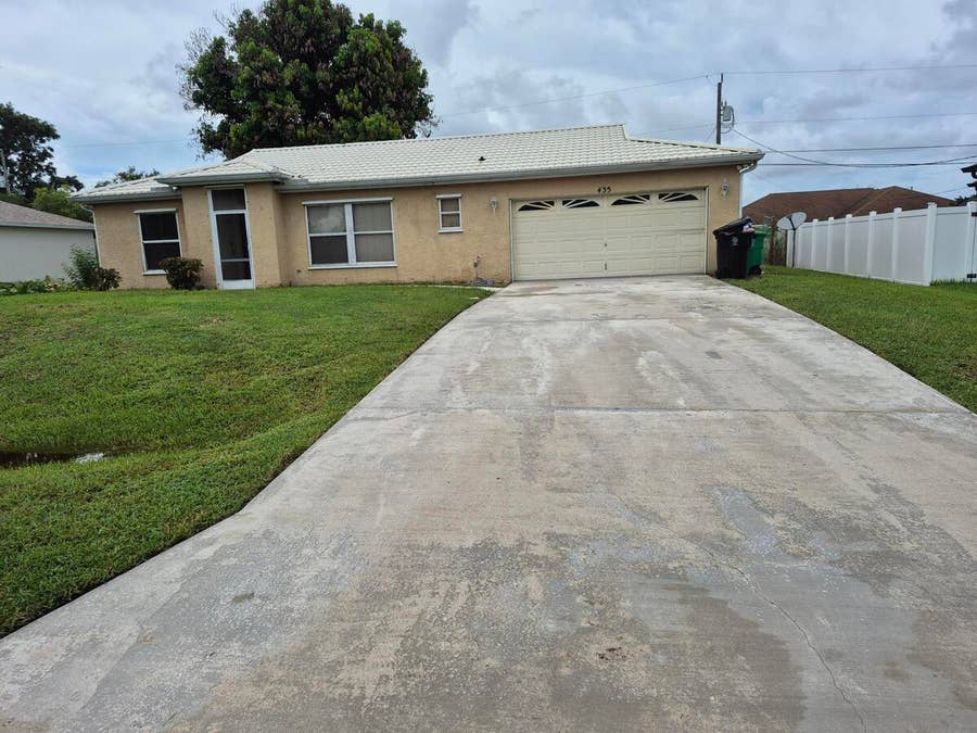 Property photo for 435 SW KABOT Avenue, Port St Lucie, FL