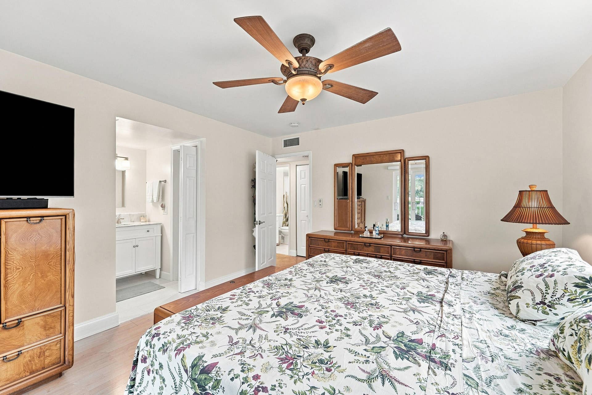 2870 NE 14TH ST Causeway, #208C, Pompano Beach, FL 33062 Primary Bedroom