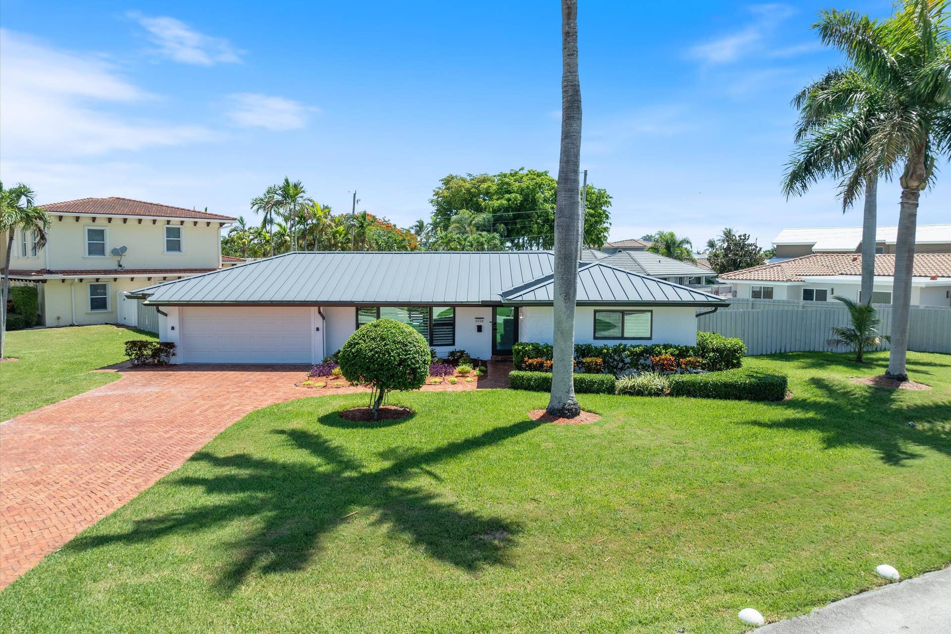 4410 NE 24TH Avenue, Lighthouse Point, Lighthouse Point, FL 33064 01-4410 NE 24th Ave Light House Point, F
