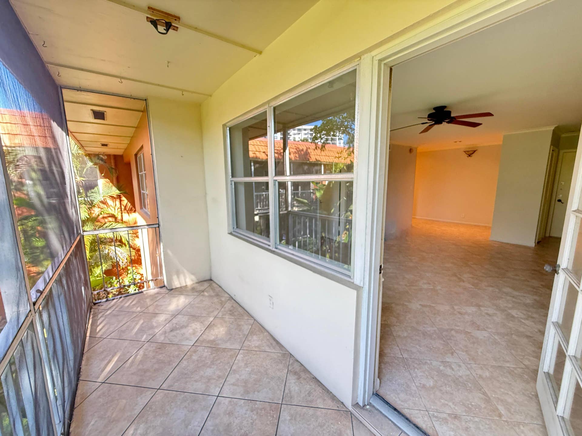 136 NE 19TH Court, #220F, Wilton Manors, Wilton Manors, FL 33305 IMG_3257 copy