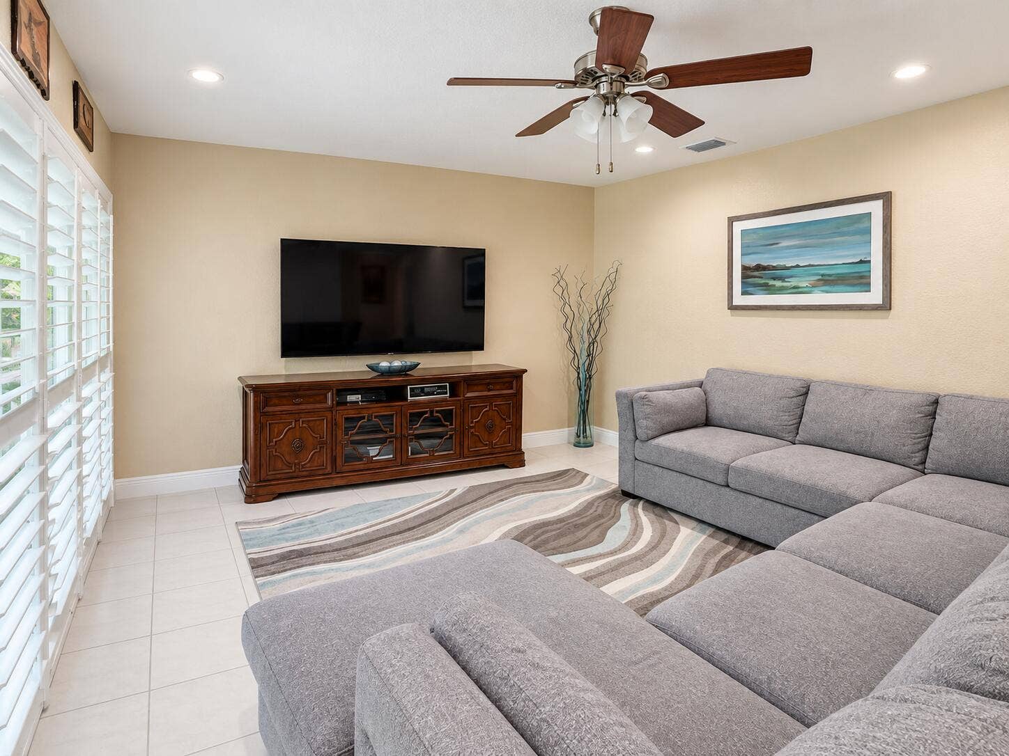 7482 NW 48TH Place, Lauderhill, FL 33319 39 Family Room 1