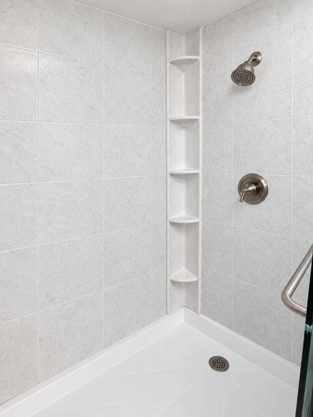 7482 NW 48TH Place, Lauderhill, FL 33319 25 Master Bath 3