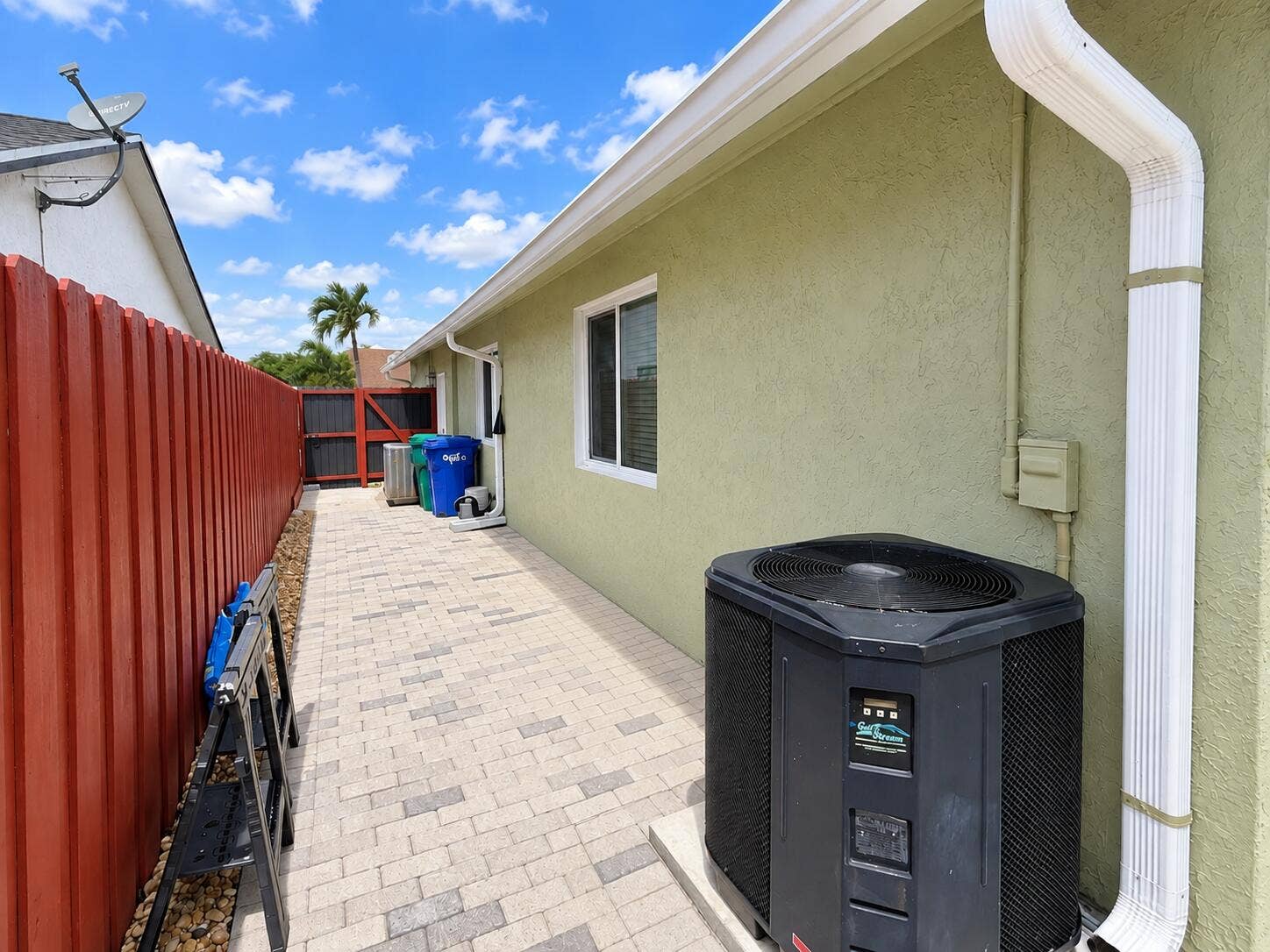7482 NW 48TH Place, Lauderhill, FL 33319 50 Exterior