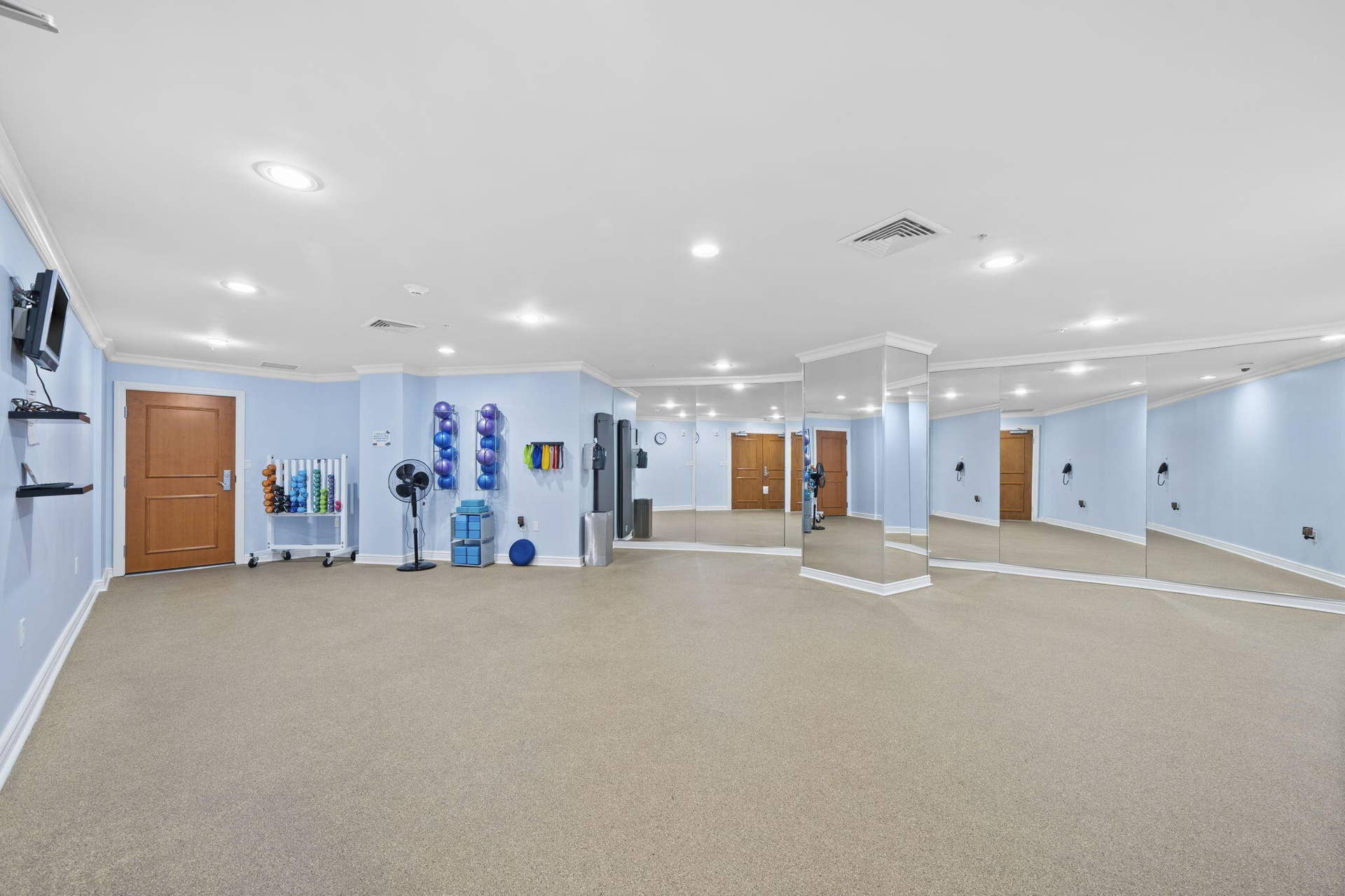 347 N New River Drive E, #1005, Fort Lauderdale, FL 33301 Free daily instructor led fitness classes