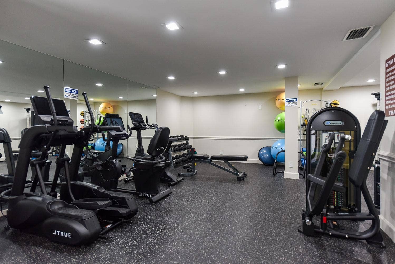 033-012-3300 S Ocean Blvd-1498x1000
